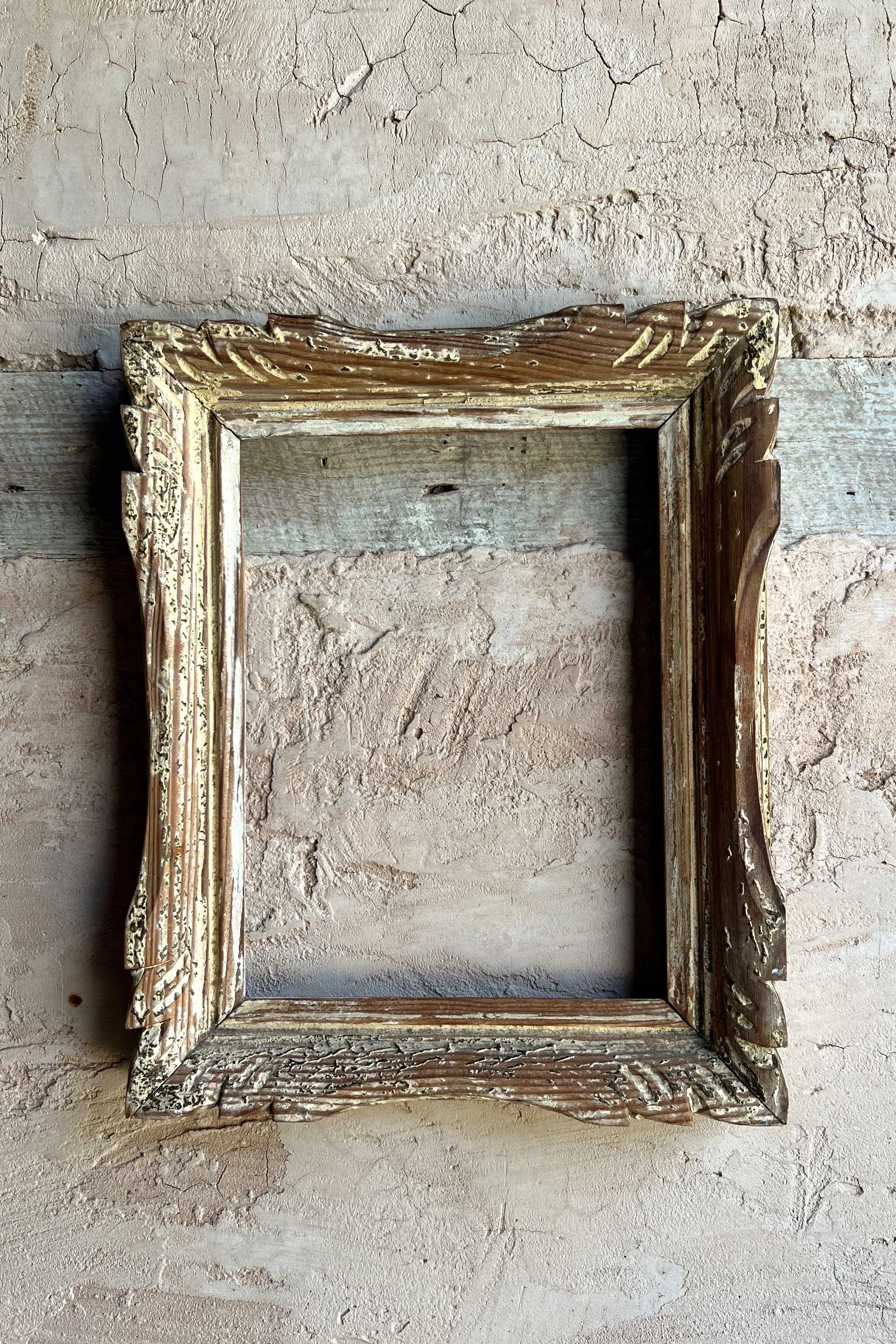 cream frame.jpg
