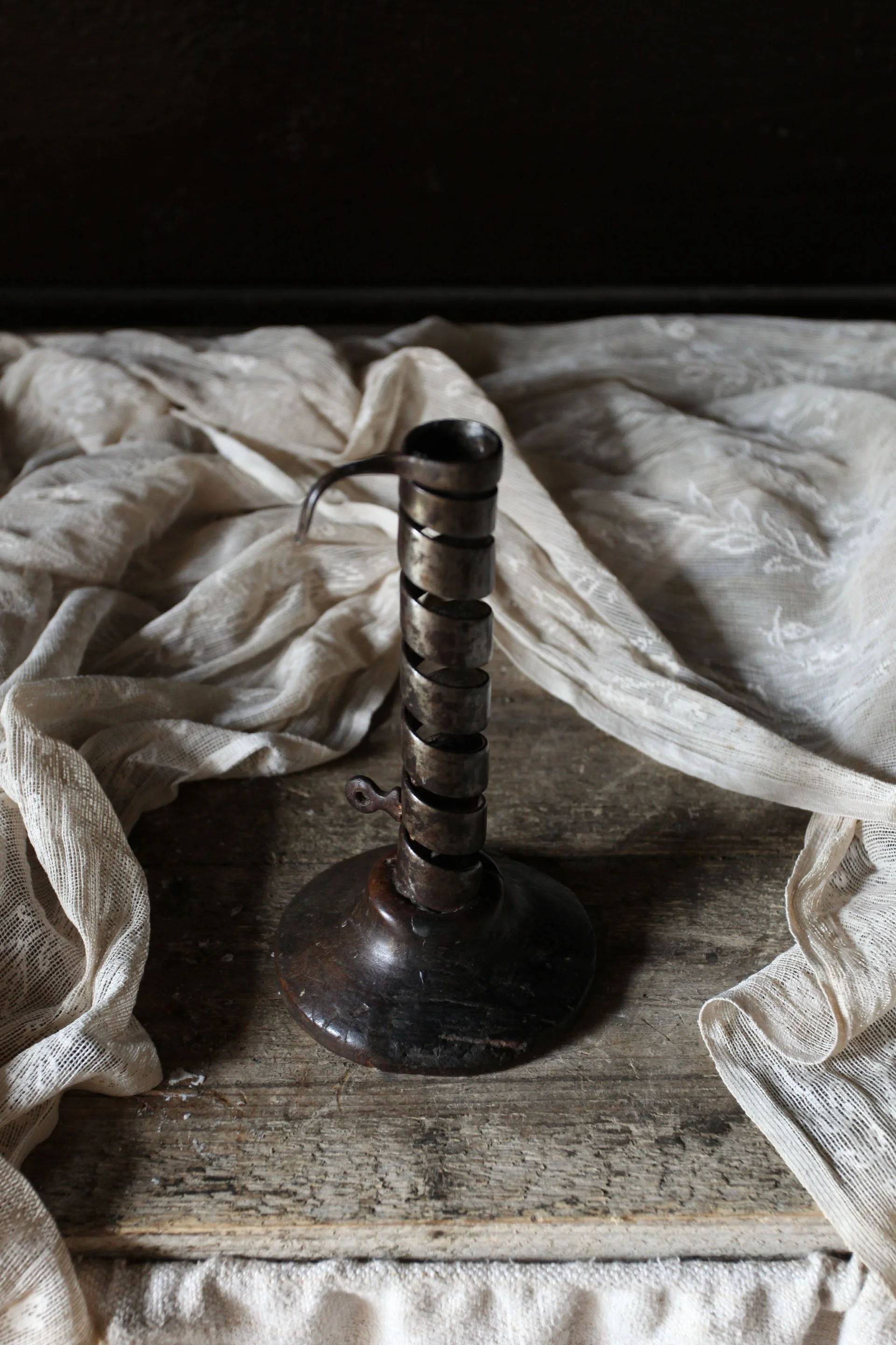 candle2.4.jpg