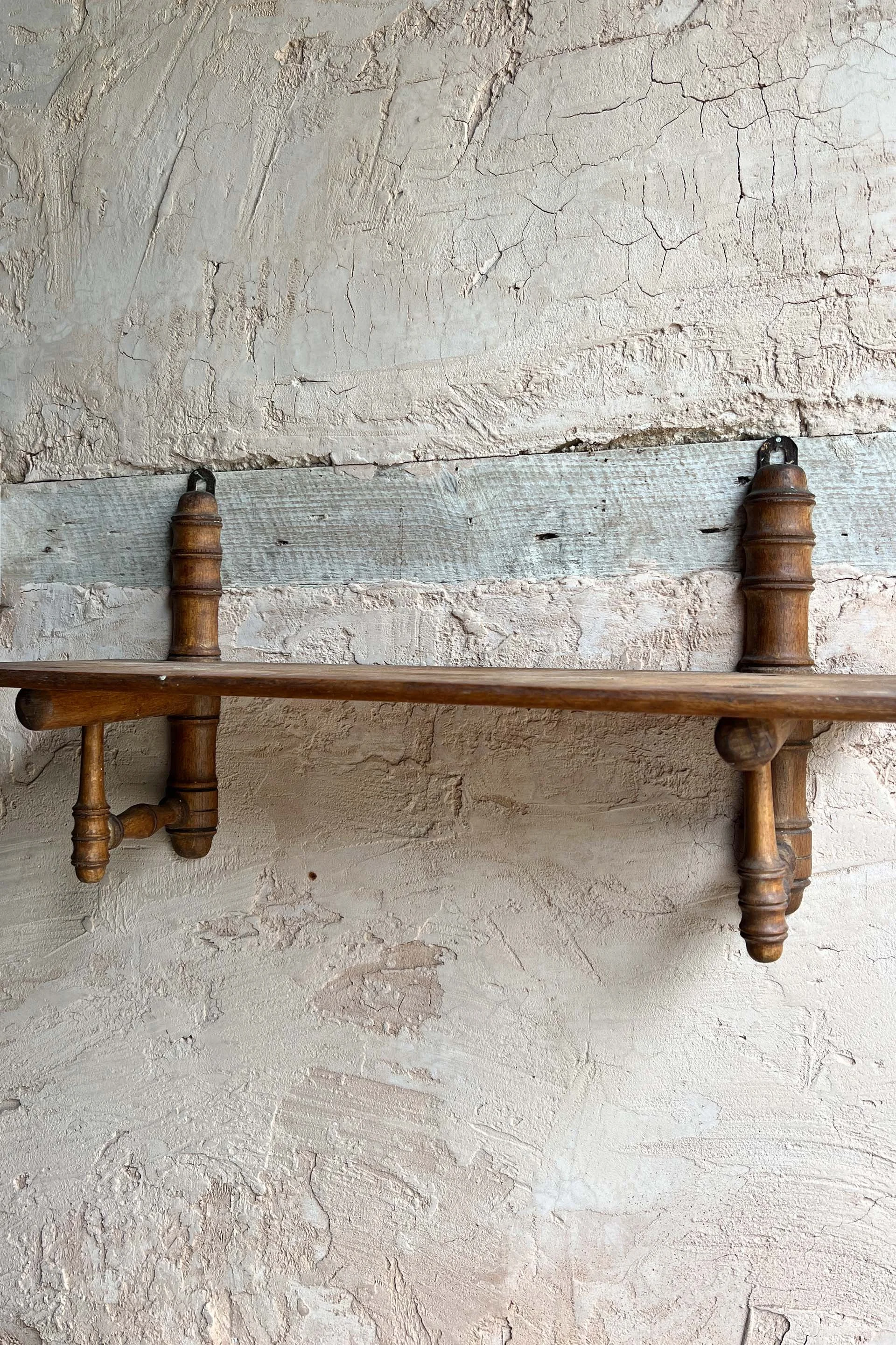shelf2.02.jpg