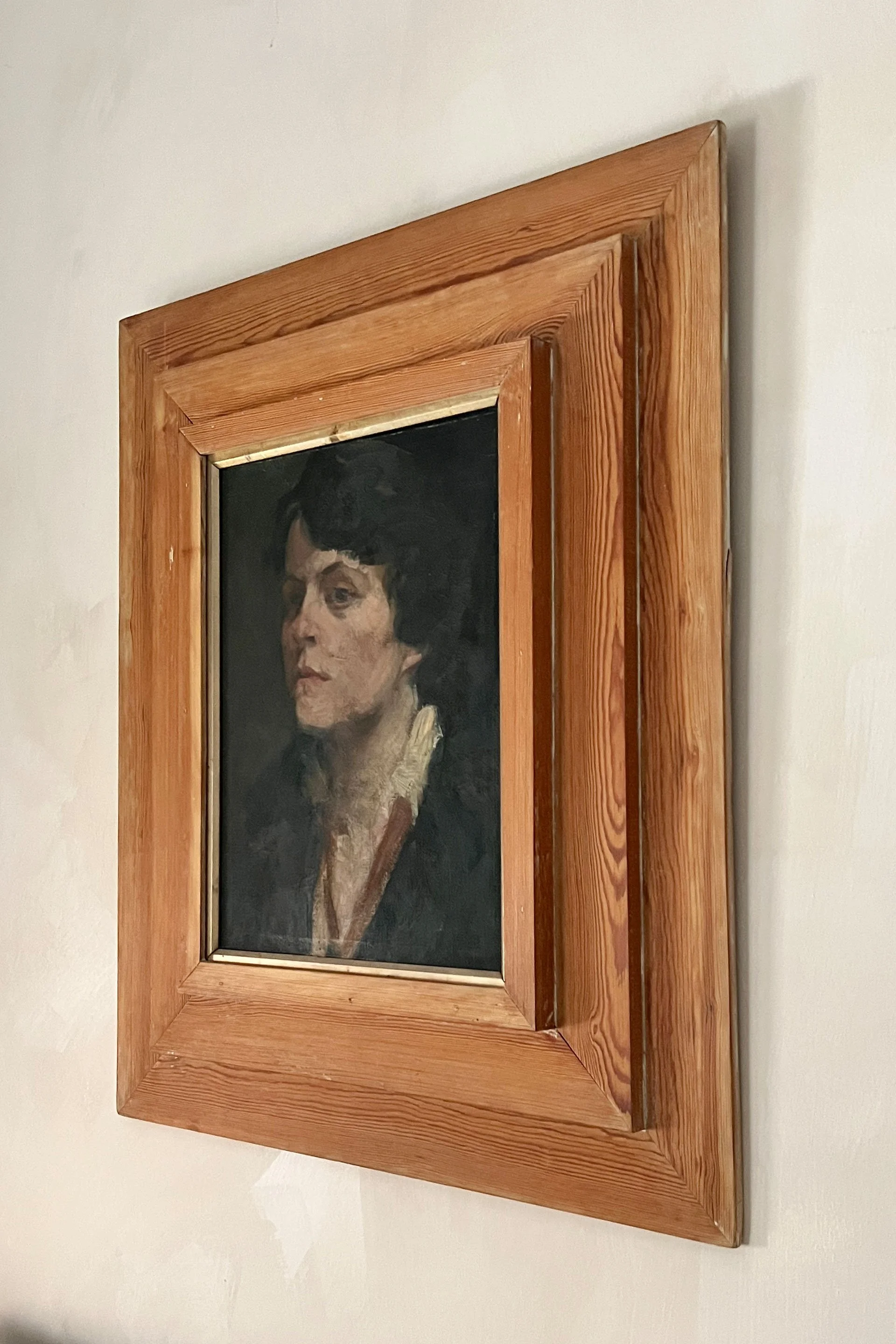 paintingwoman2.jpg