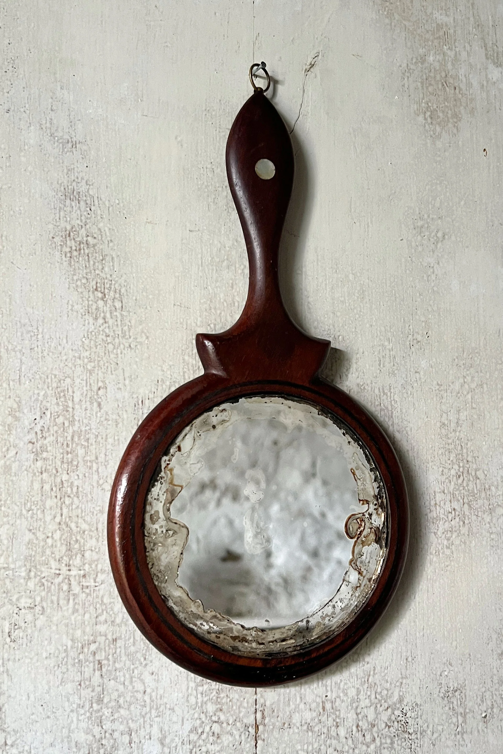 handmirror3.jpg