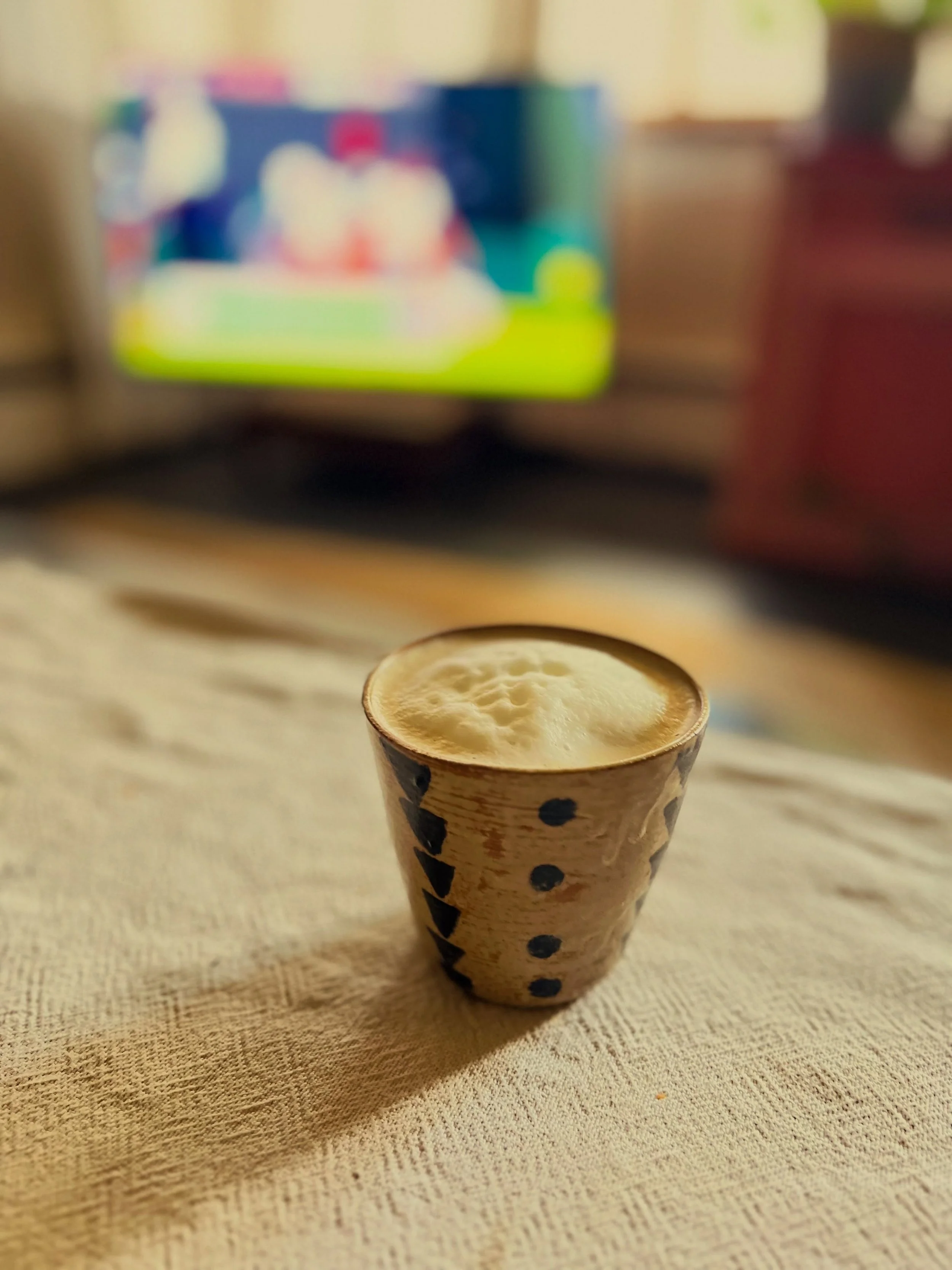 @wimbledon and coffee.  Perfect Sunday afternoon.  #ceramiccups #stonewarecup #woodashglaze #coffiecup #potterylife
