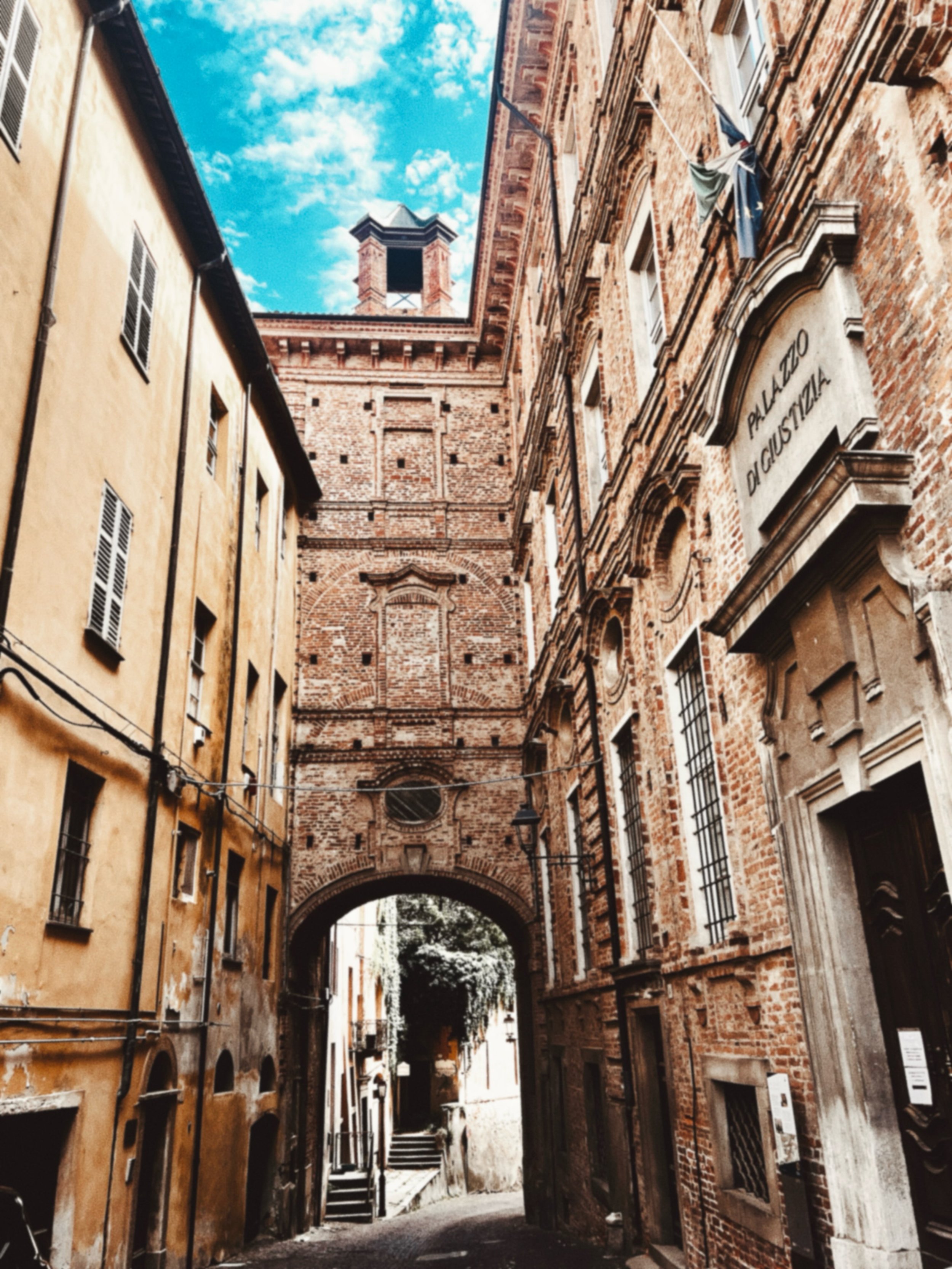 There are so many beautiful places in Italy overrun with tourists.  I prefer the gorgeous small cities that are relatively unknown. 

This is Mondov&igrave;. 

It&rsquo;s about 40 minutes from Torino.  It has a lower part and an upper part. These pho
