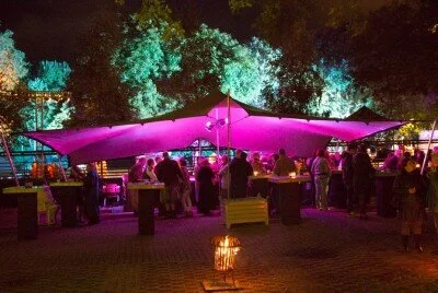 24.1-After-Party-tent-dichtbij-web-400x268.jpg