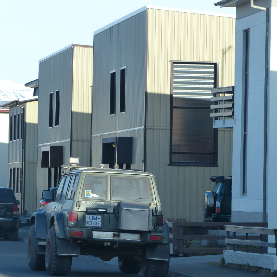P1000976crop_4.jpg
