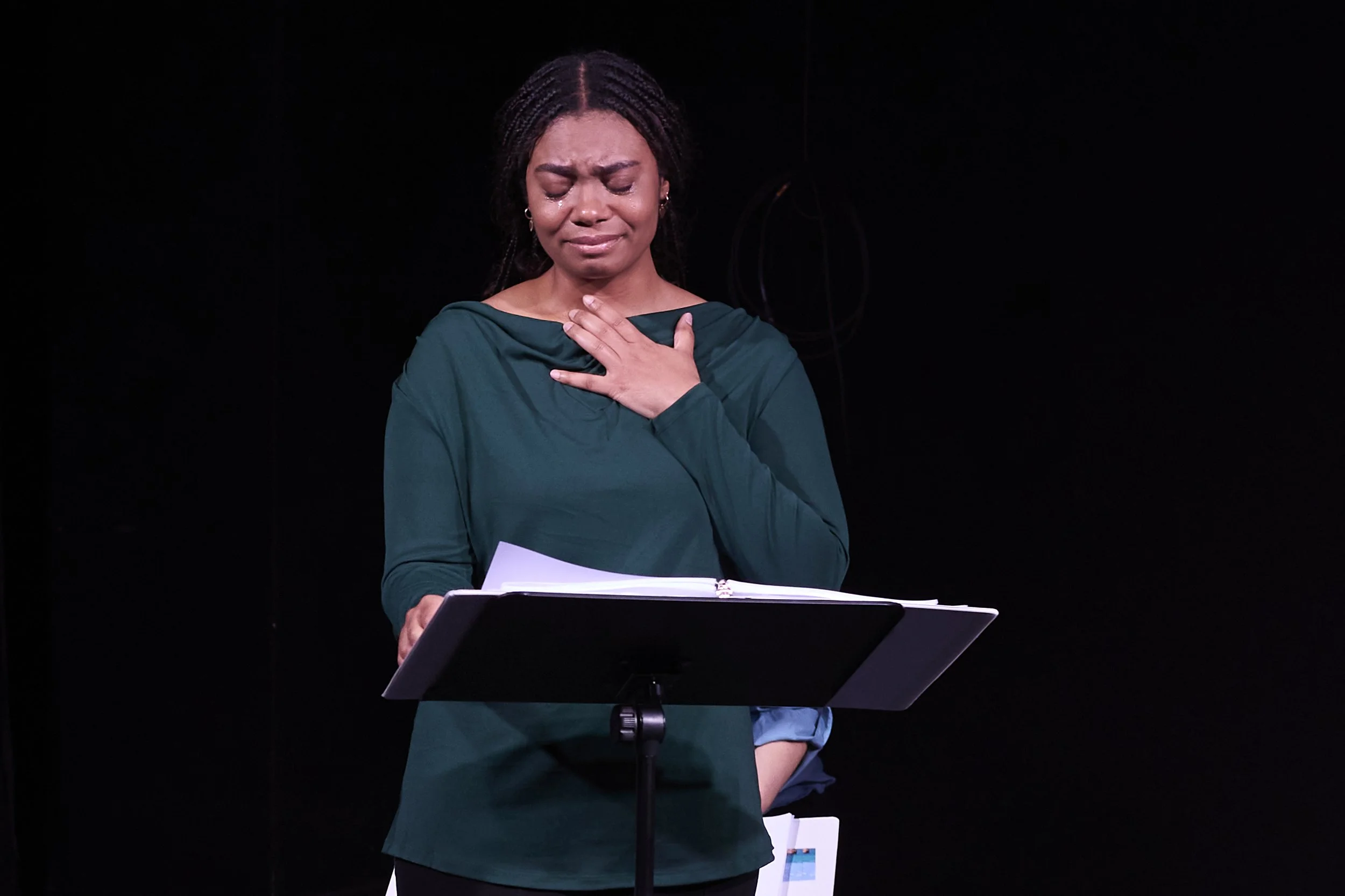 Llogan solo 2024-11-18 Who Cares reading_photo by Peggy Ryan 55.jpg