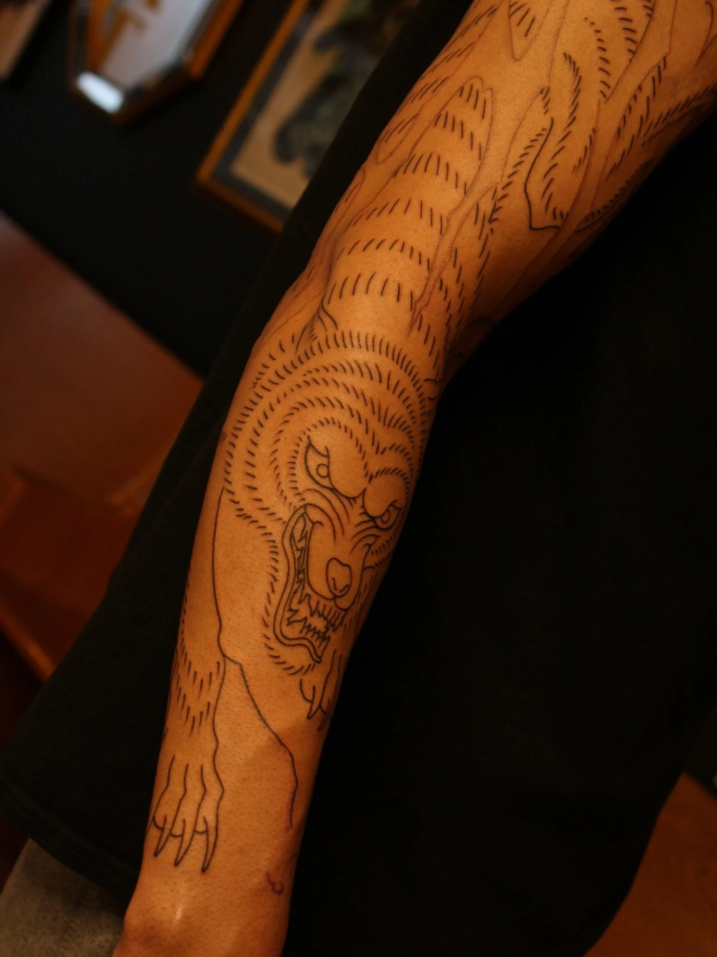 This was my first time lining a full sleeve in one sitting, subject matter and background in one shot. This was definitely a challenge both in terms of design and execution, required some free-handing to stitch everything together cleanly. I can&rsqu