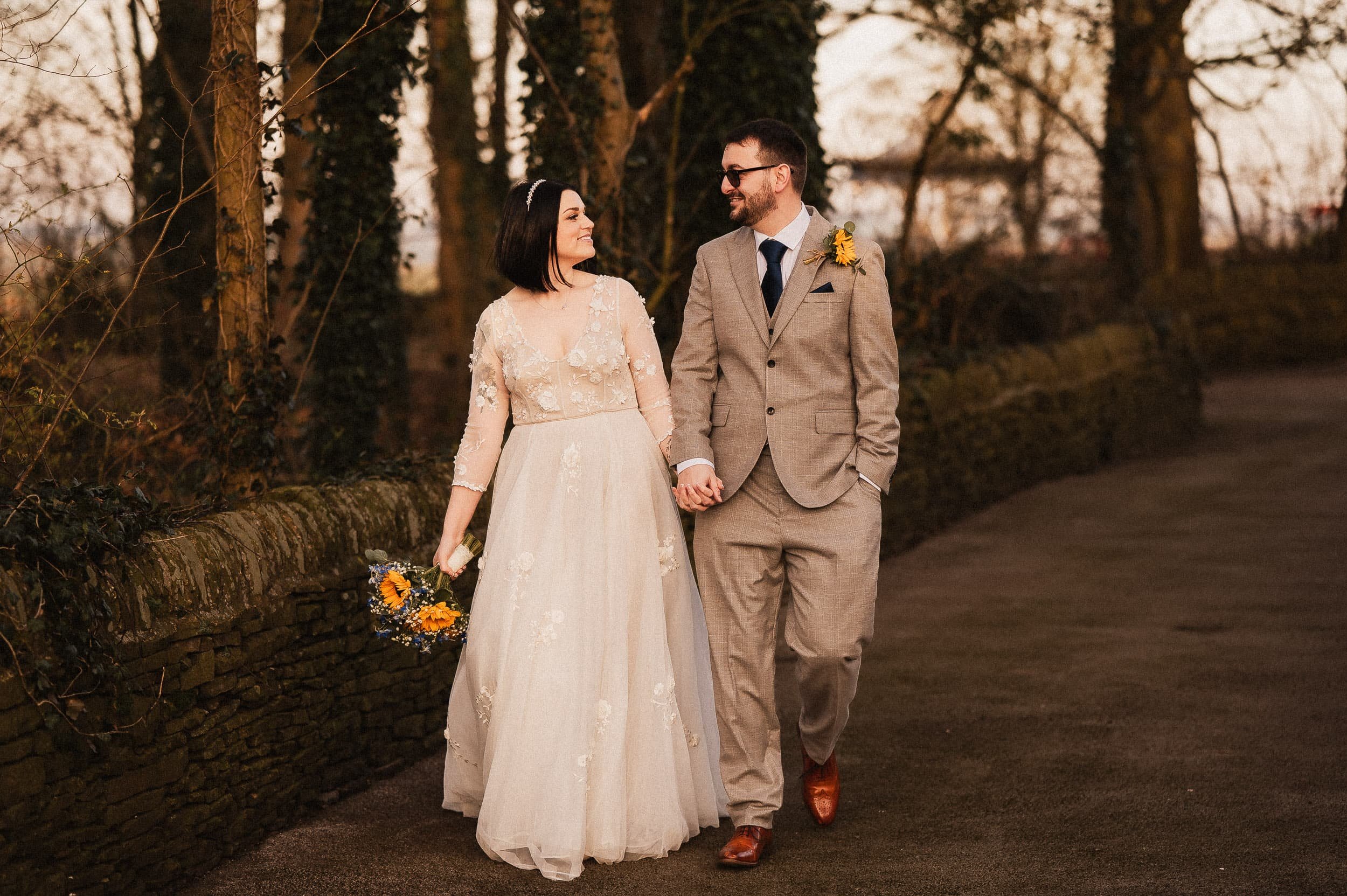Cubley-Hall-Wedding-024.jpg