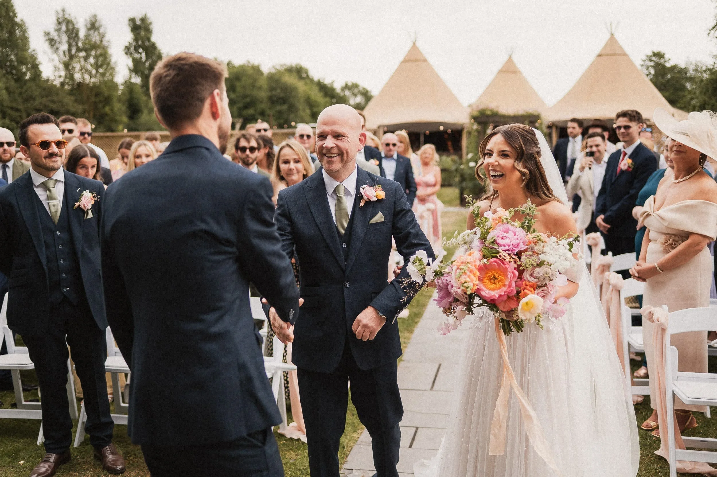 Nuddock-Wood-Lakes-Wedding-016.jpg