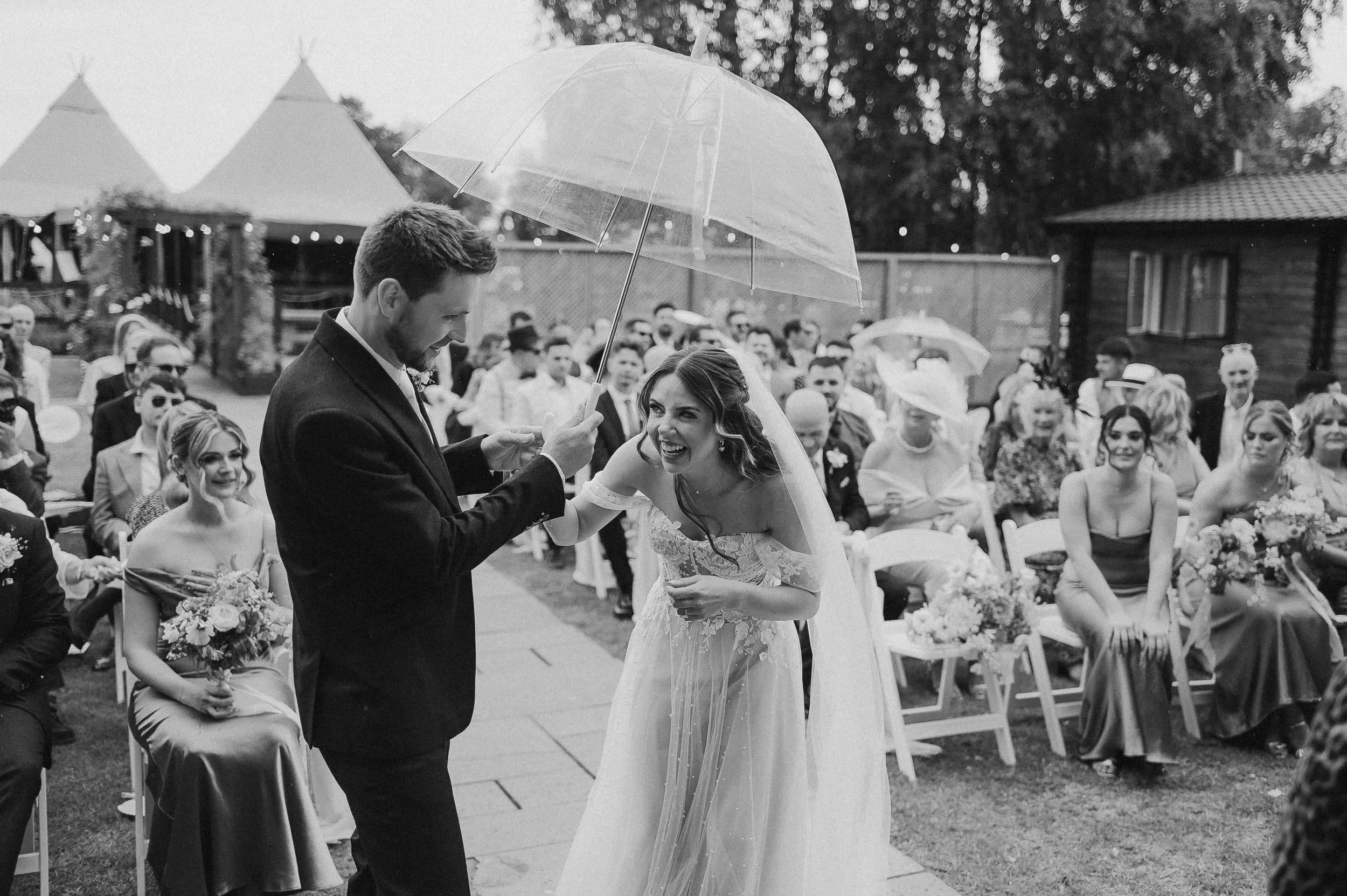 Nuddock-Wood-Lakes-Wedding-017.jpg