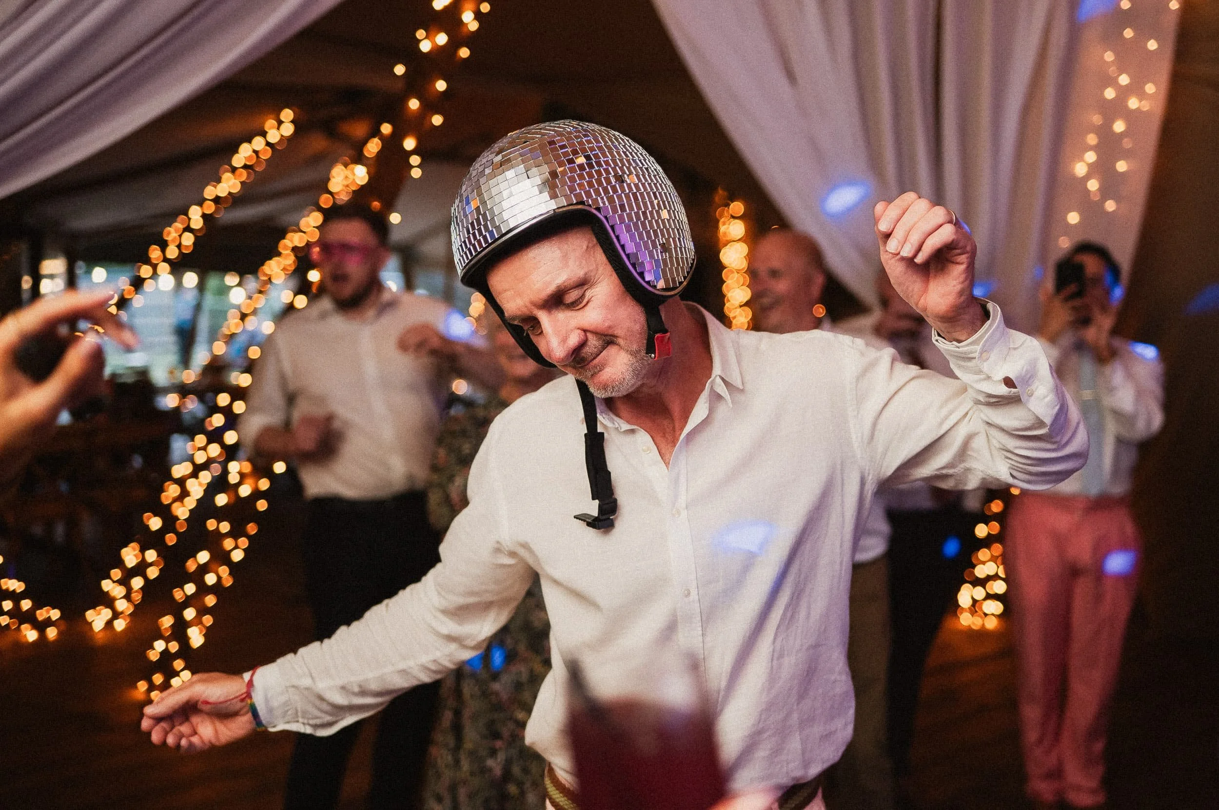 Nuddock-Wood-Lakes-Wedding-076.jpg