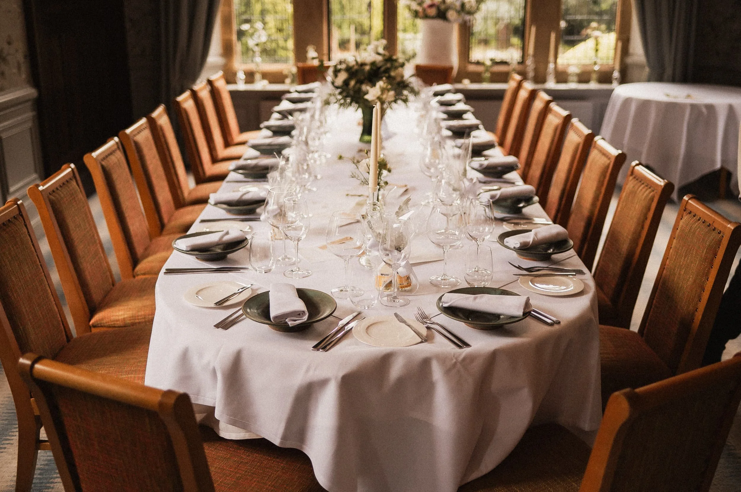 Fischers-Baslow-Hall-Wedding-010.jpg