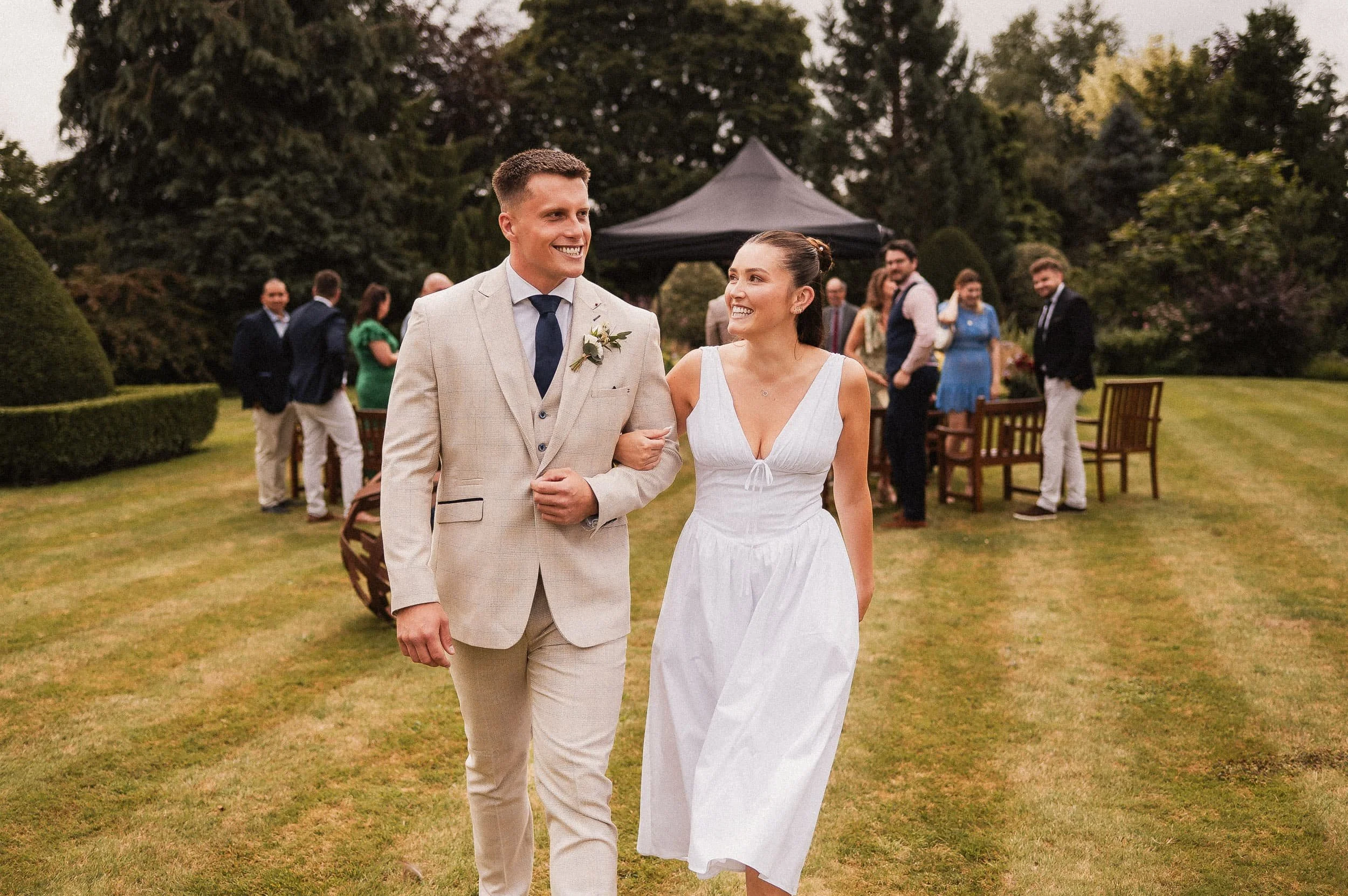 Fischers-Baslow-Hall-Wedding-021.jpg