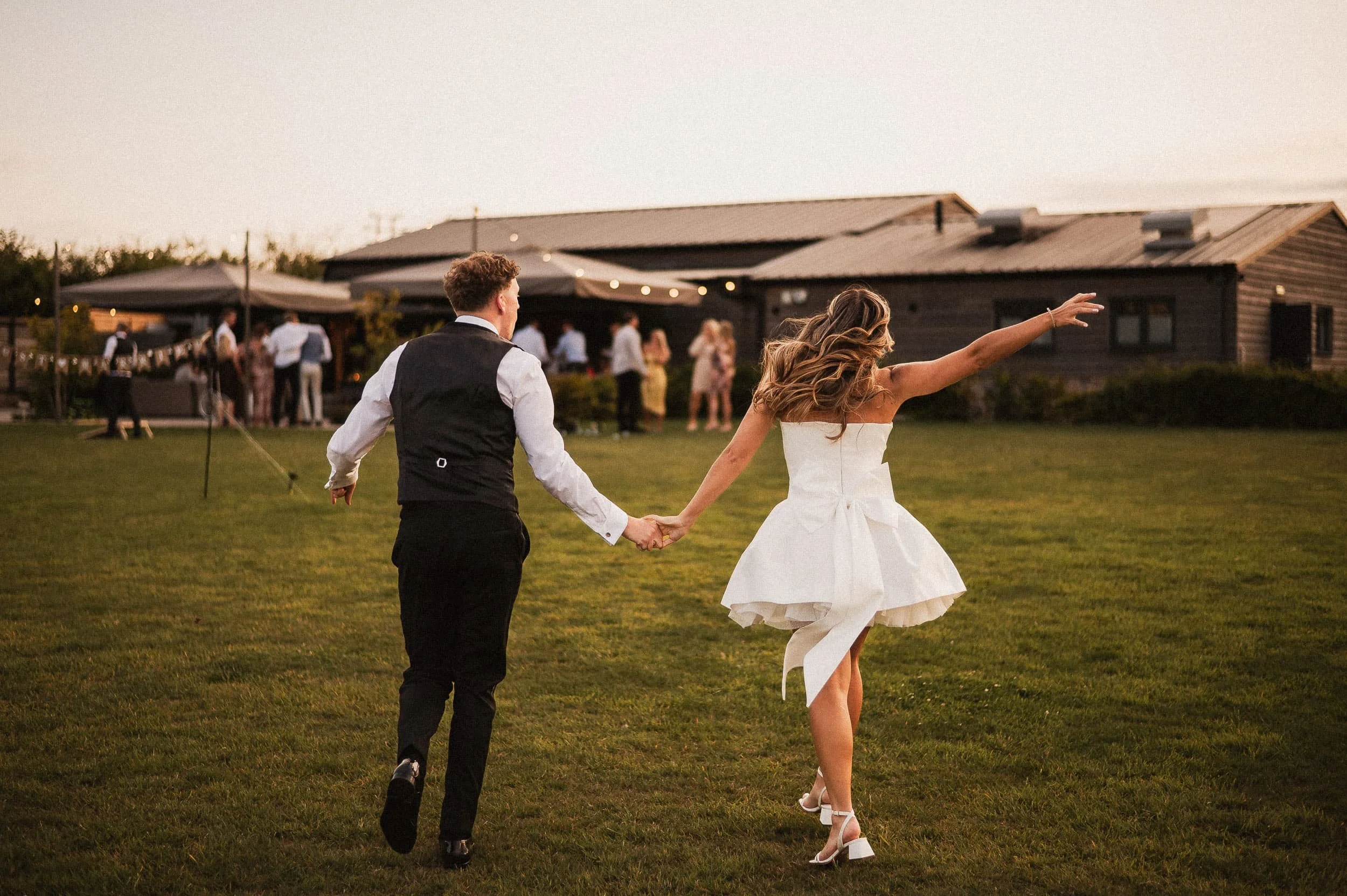 Stretton-Manor-Barn-Wedding-097.jpg