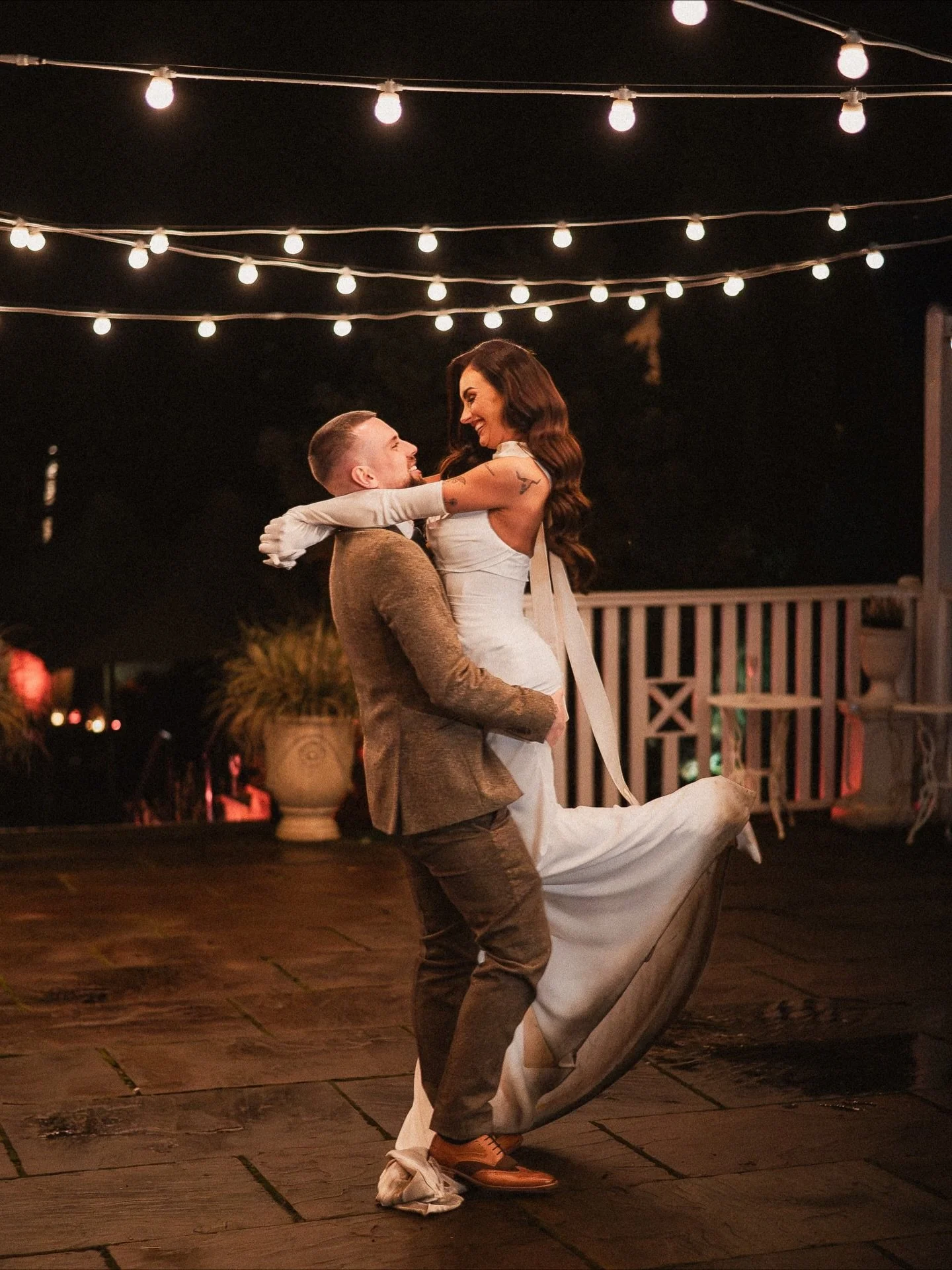 Fern &amp; Carl
.
Kicking off my &lsquo;winter wedding season&rsquo; at their Whitley Hall wedding at the weekend. Effortlessly stylish, even with Fern&rsquo;s slightly muddy dress (though it didn&rsquo;t stop her smiling every second of it!) This is