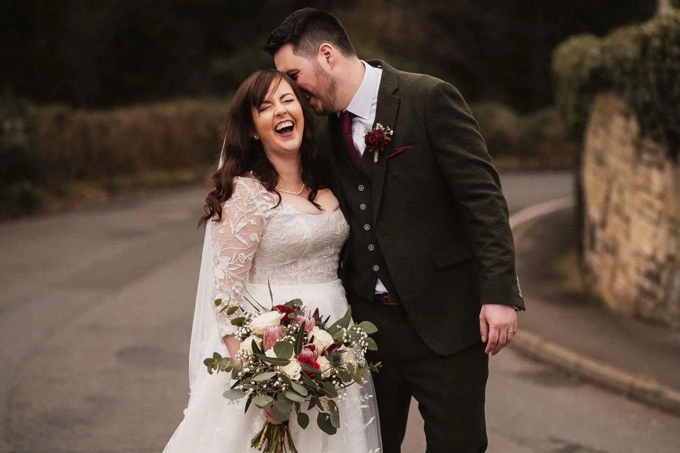Amy &amp; Nick
.
What a lovely way to kick off my 2026 wedding season! Low-key, chilled out, and people simply having a great time. Just how I like it!
.
Venue @blackhorseinnclifton 
Dress @wed2b 
Alterations @bettylavinia 
Suit @officialskopes 
Brid