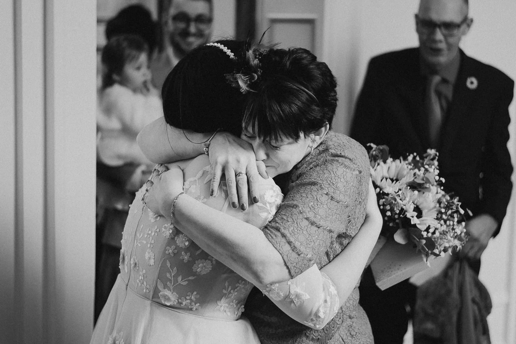 Natural-Wedding-Photography-001.jpg