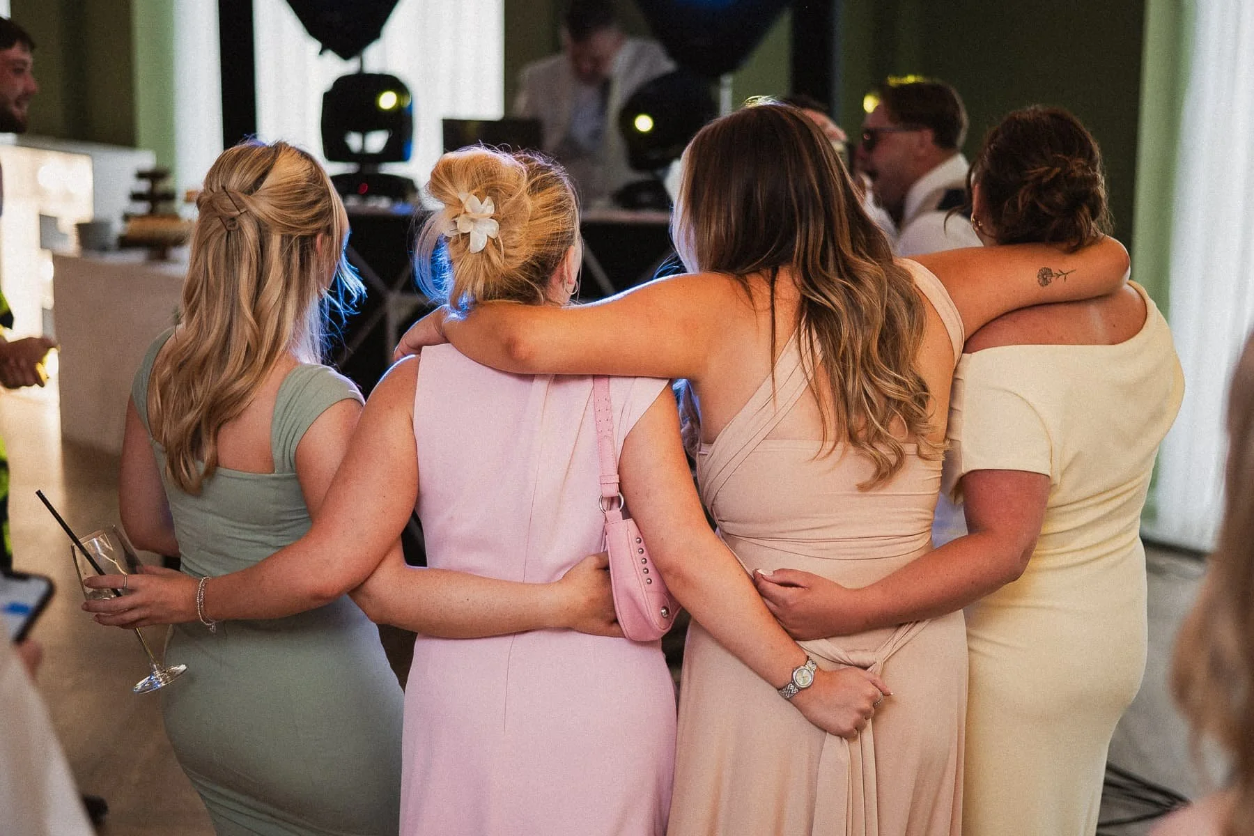 Natural-Wedding-Photography-010.jpg