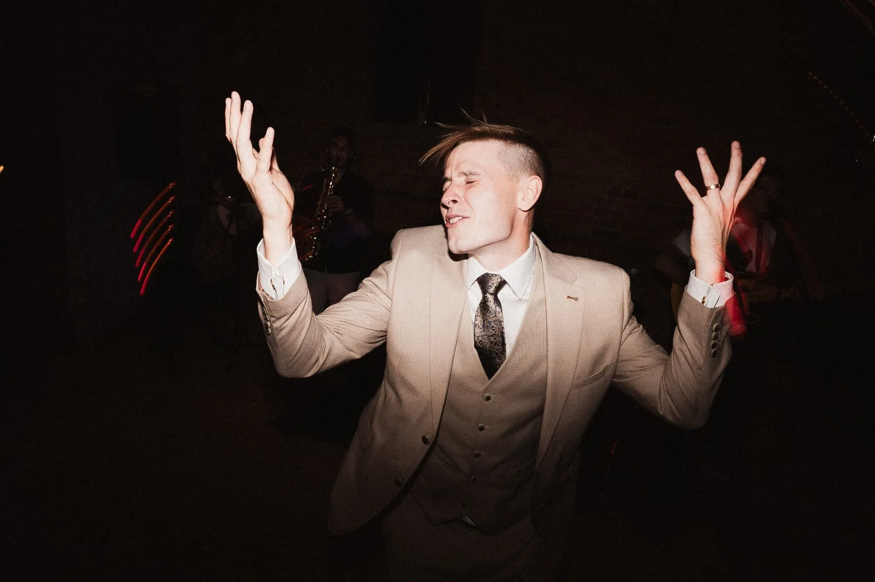 Natural-Wedding-Photography-005.jpg