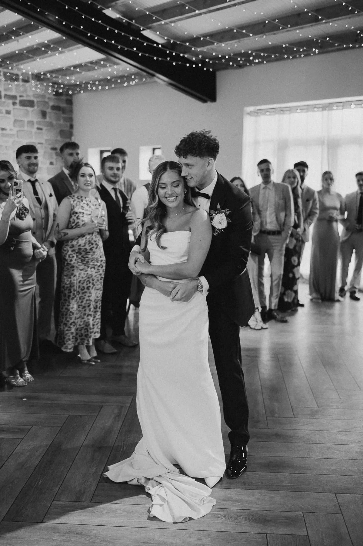 First-Dance-Wedding-Photography-006.jpg