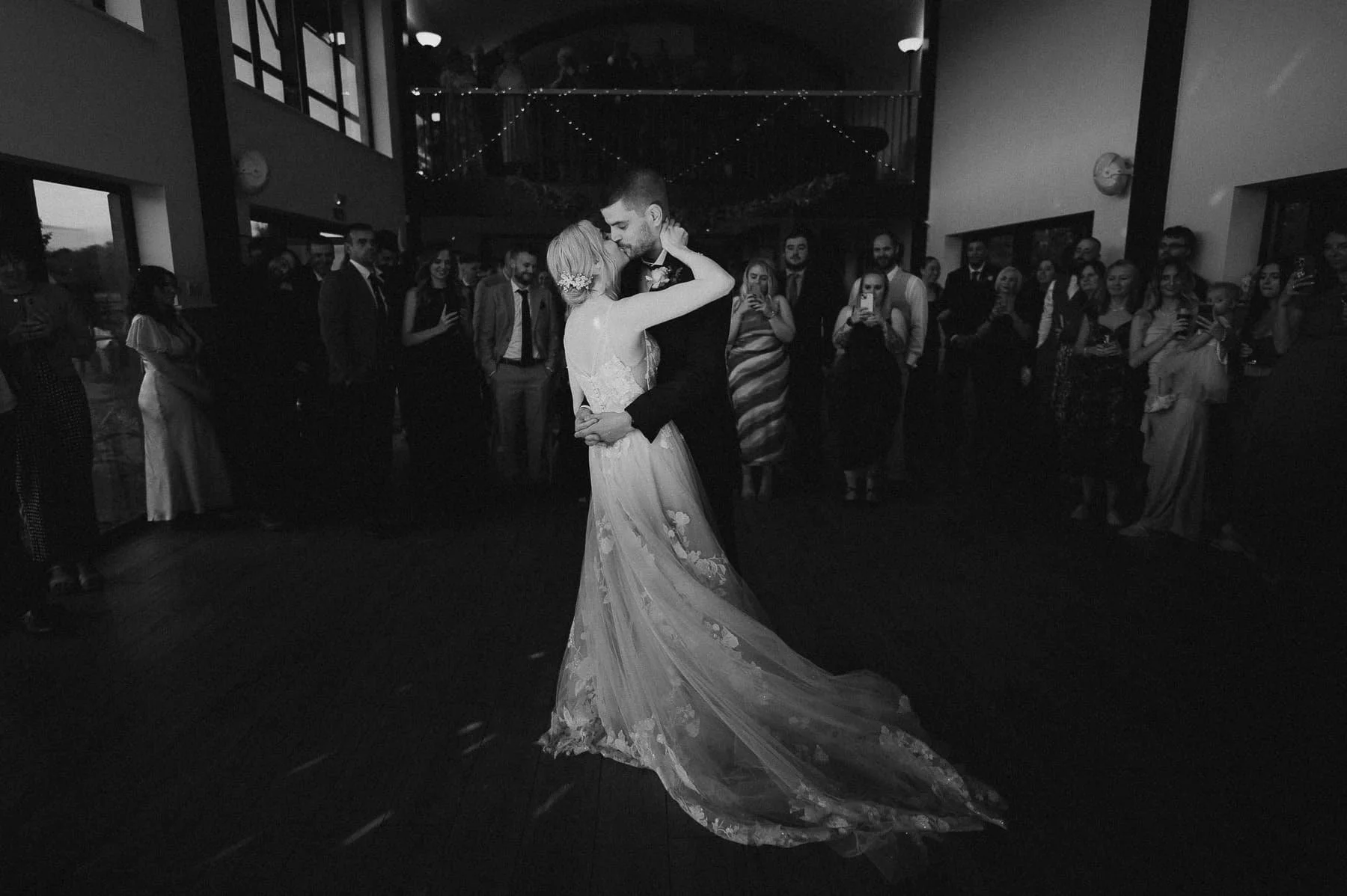 First-Dance-Wedding-Photography-011.jpg
