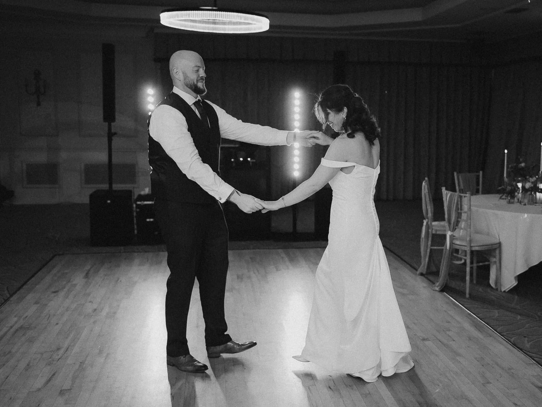 First-Dance-Wedding-Photography-015.jpg