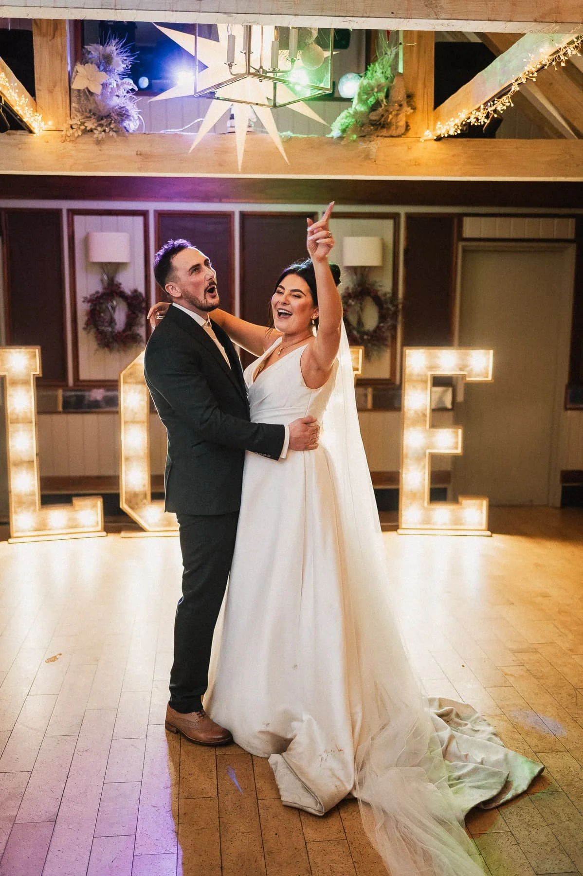First-Dance-Wedding-Photography-017.jpg