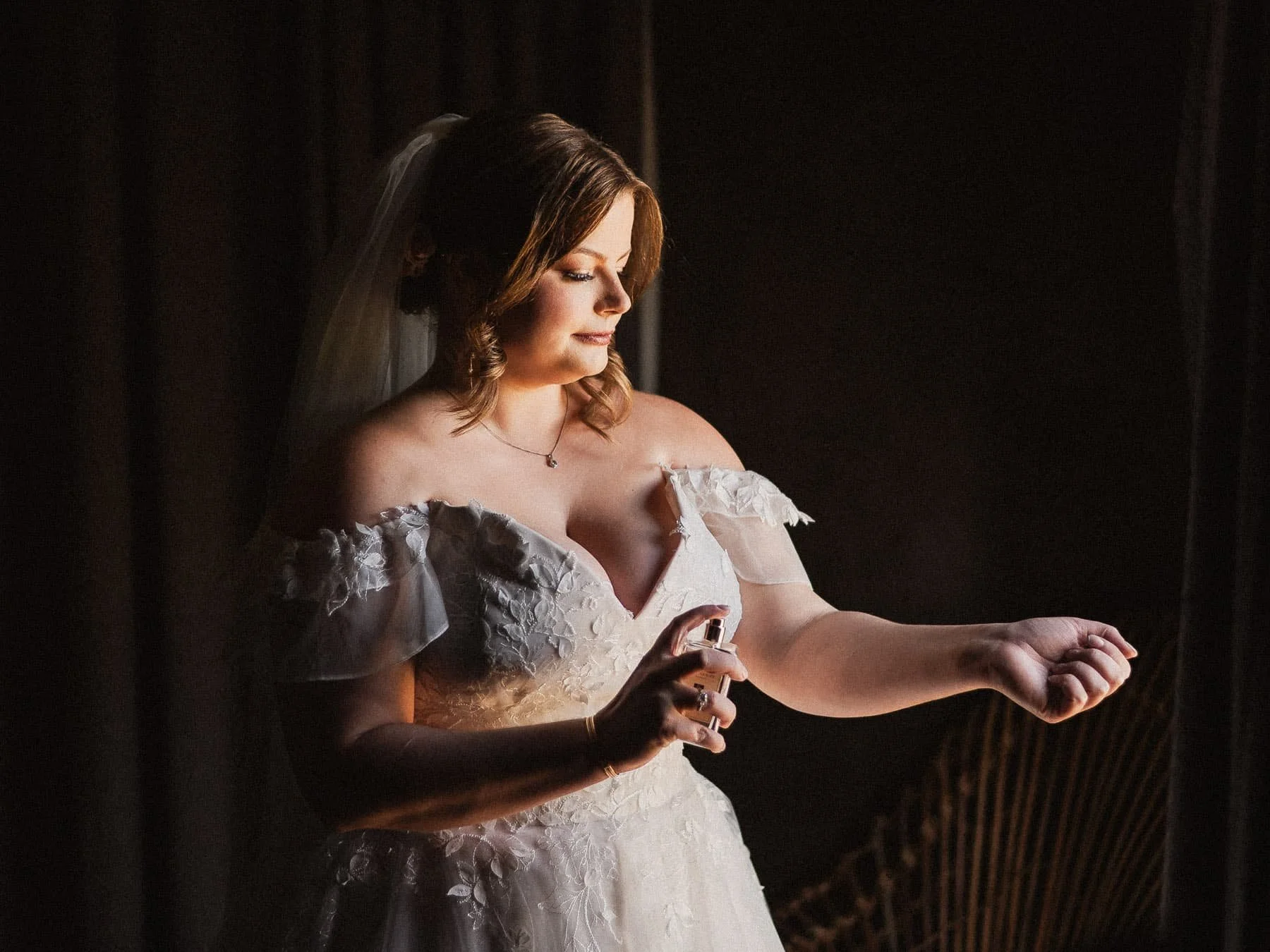 Morning-Prep-Wedding-Photography-011.jpg