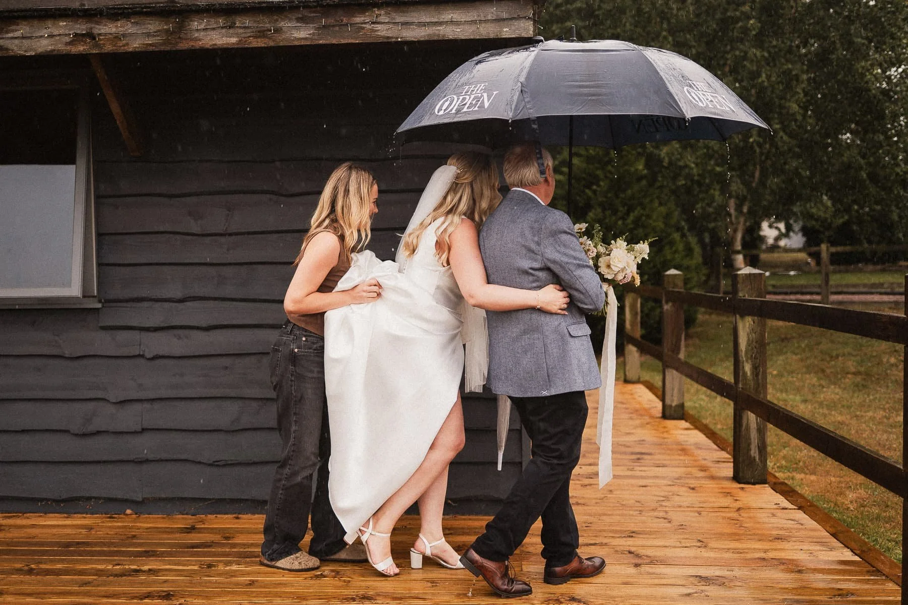 Unique-Wedding-Photography-011.jpg