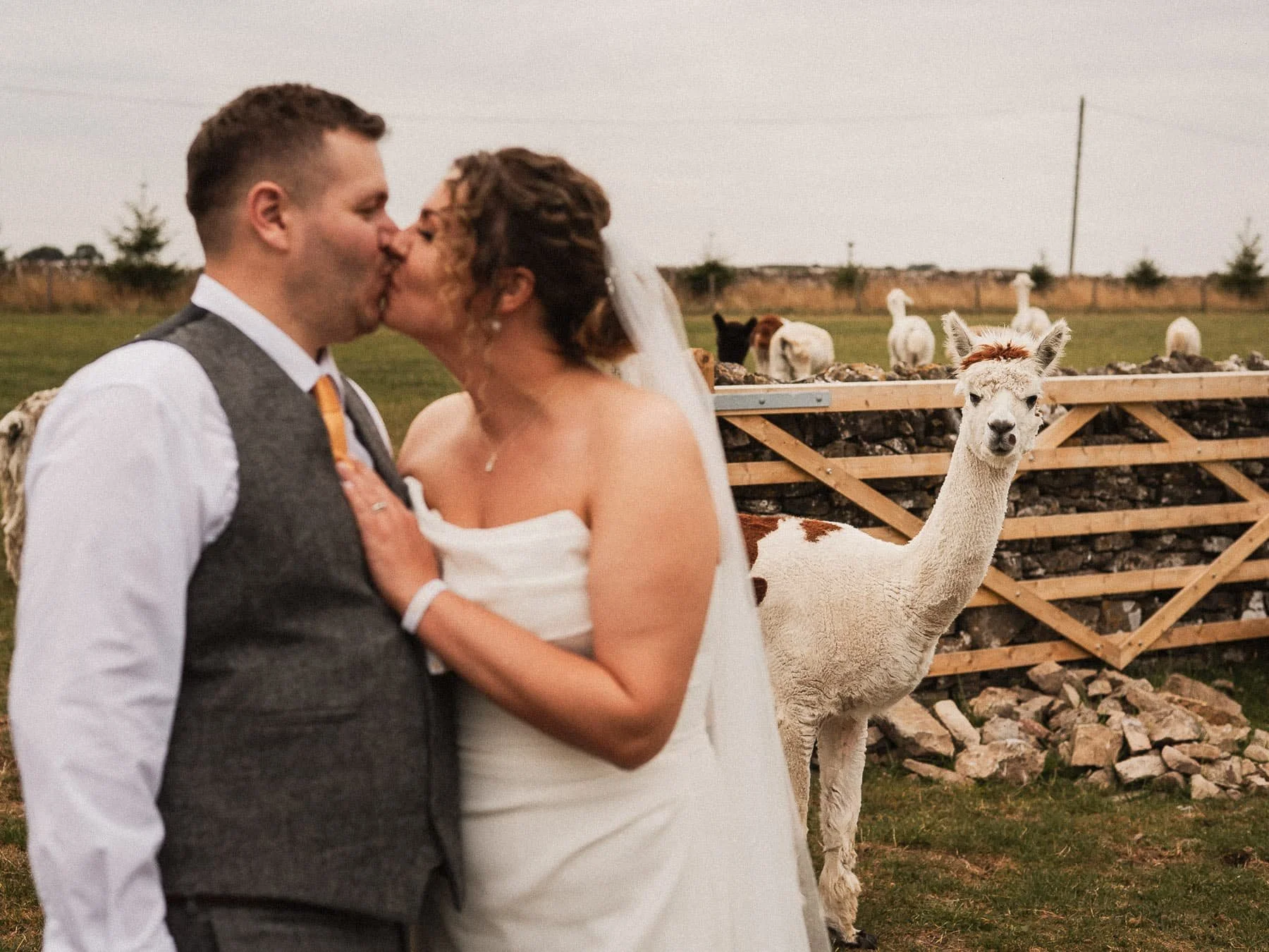 Unique-Wedding-Photography-017.jpg
