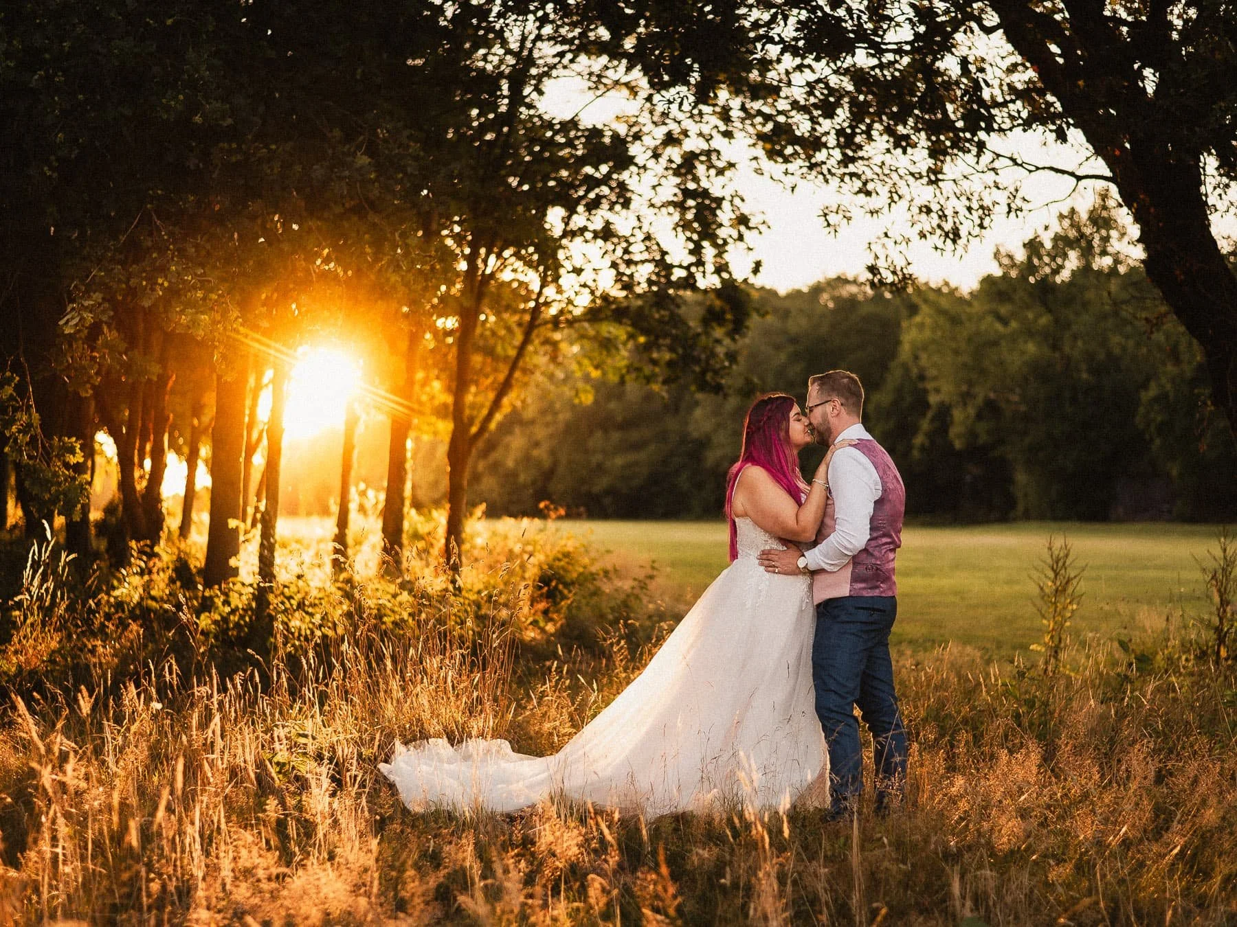 Golden-Hour-Wedding-Photography-037.jpg