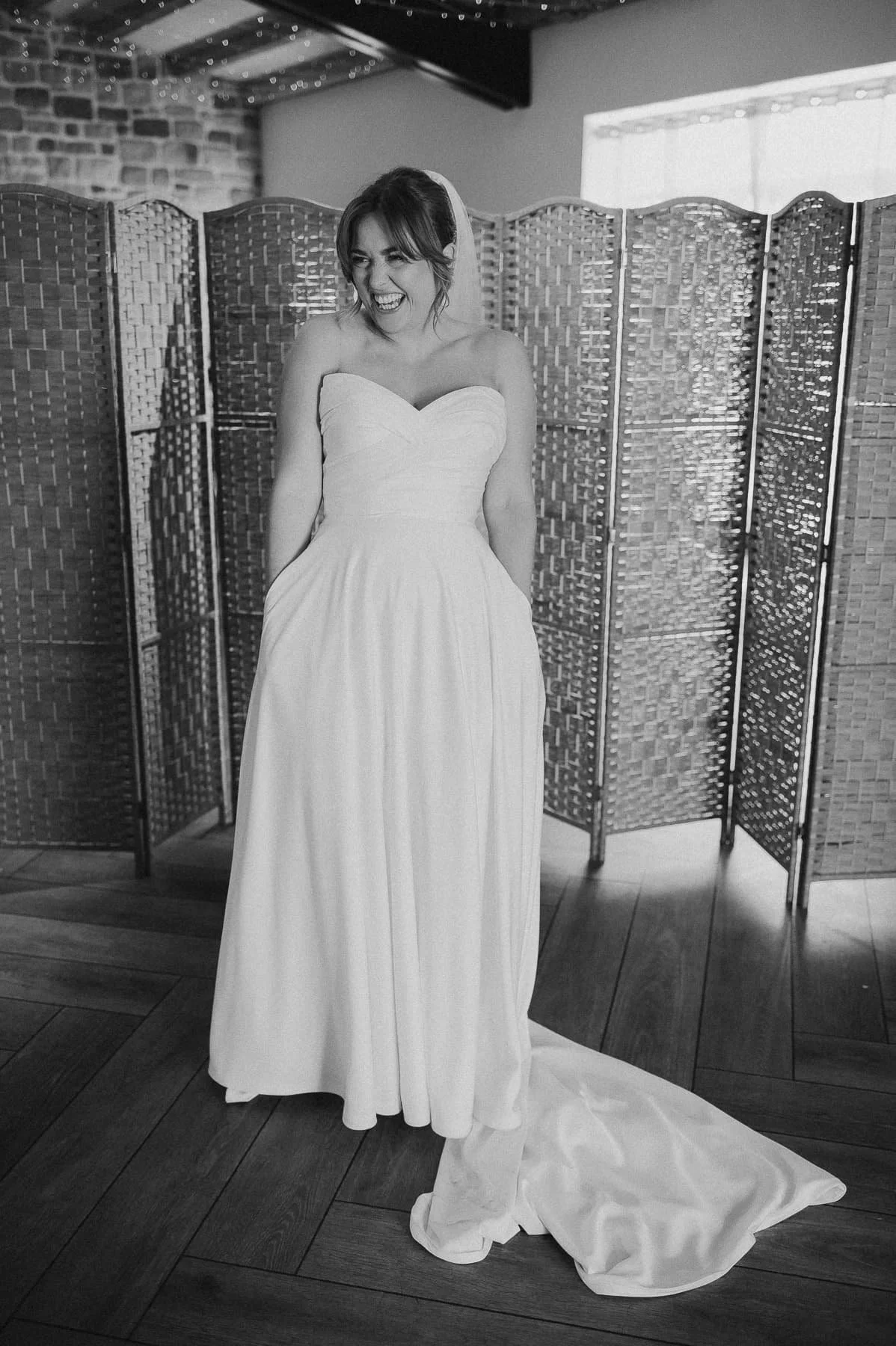 Stretton-Manor-Barn-Wedding-039.jpg