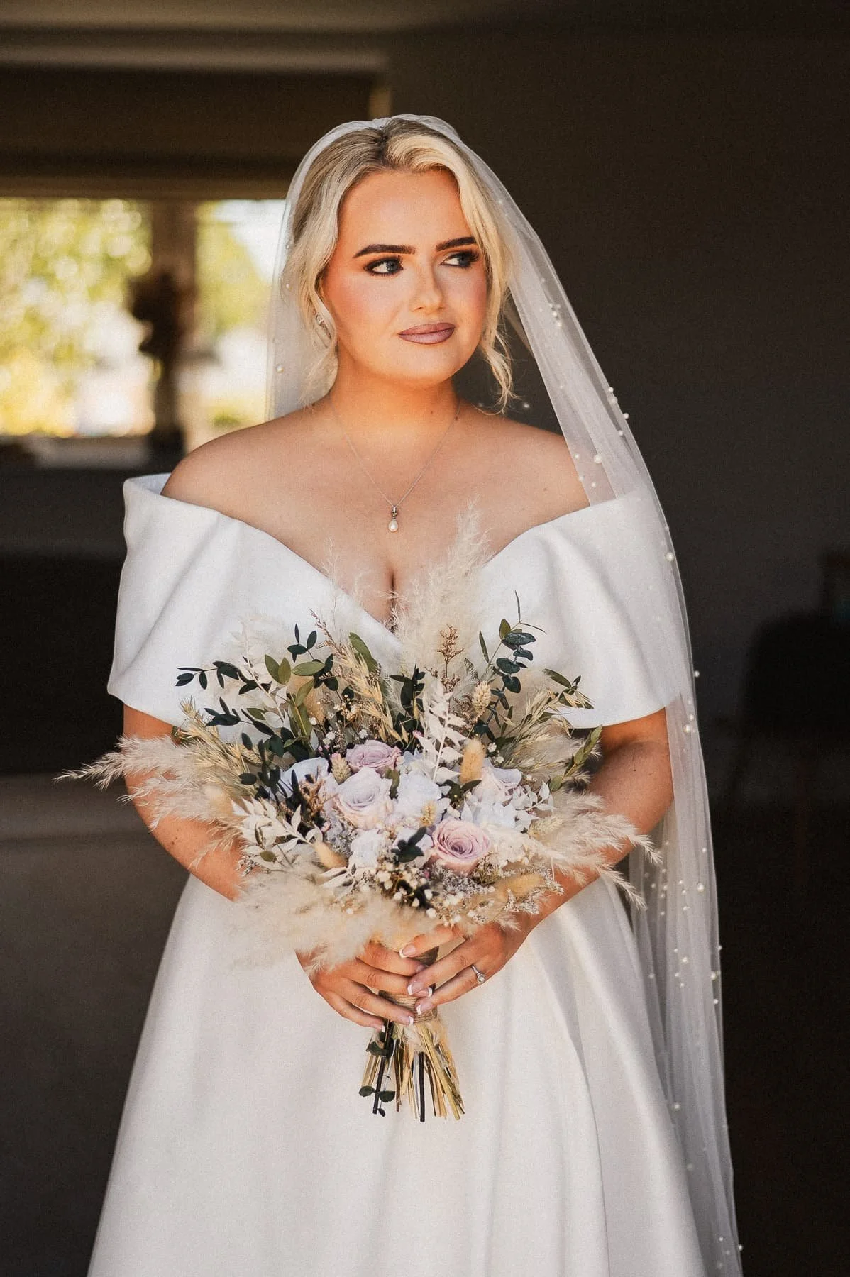 Hazel-Gap-Barn-Wedding-007.jpg