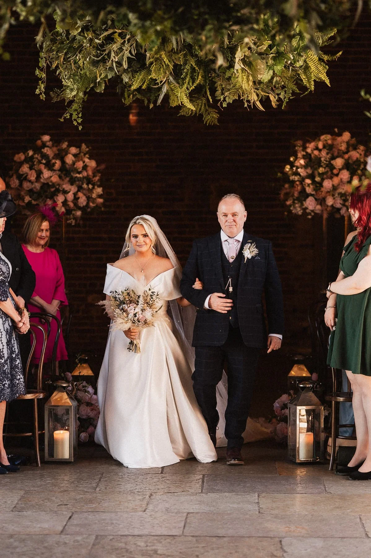 Hazel-Gap-Barn-Wedding-015.jpg