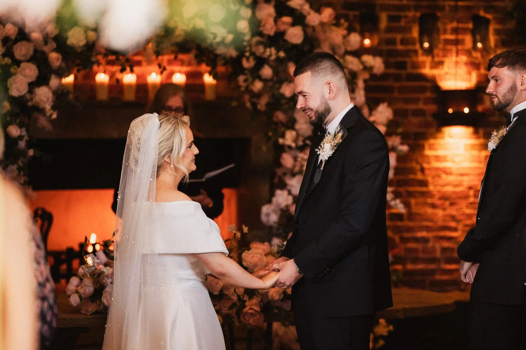 Hazel-Gap-Barn-Wedding-018.jpg