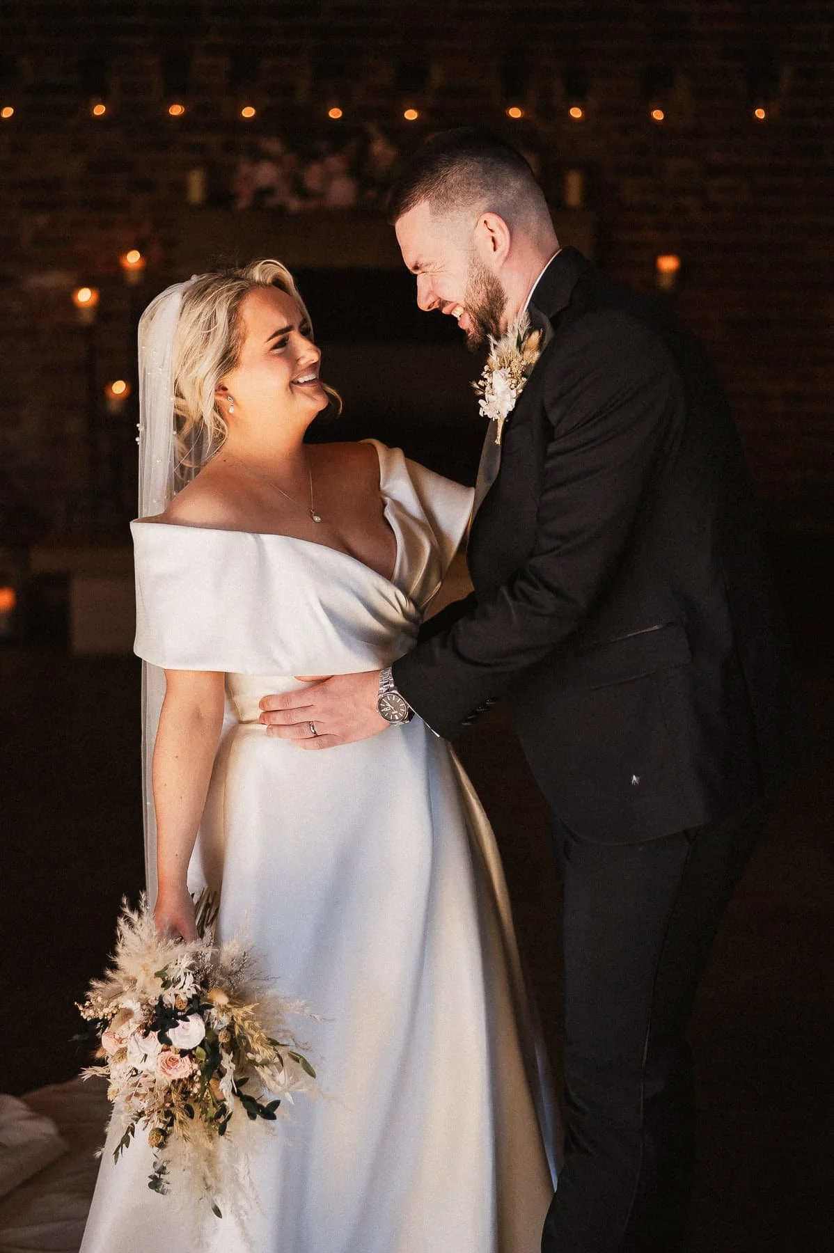 Hazel-Gap-Barn-Wedding-026.jpg