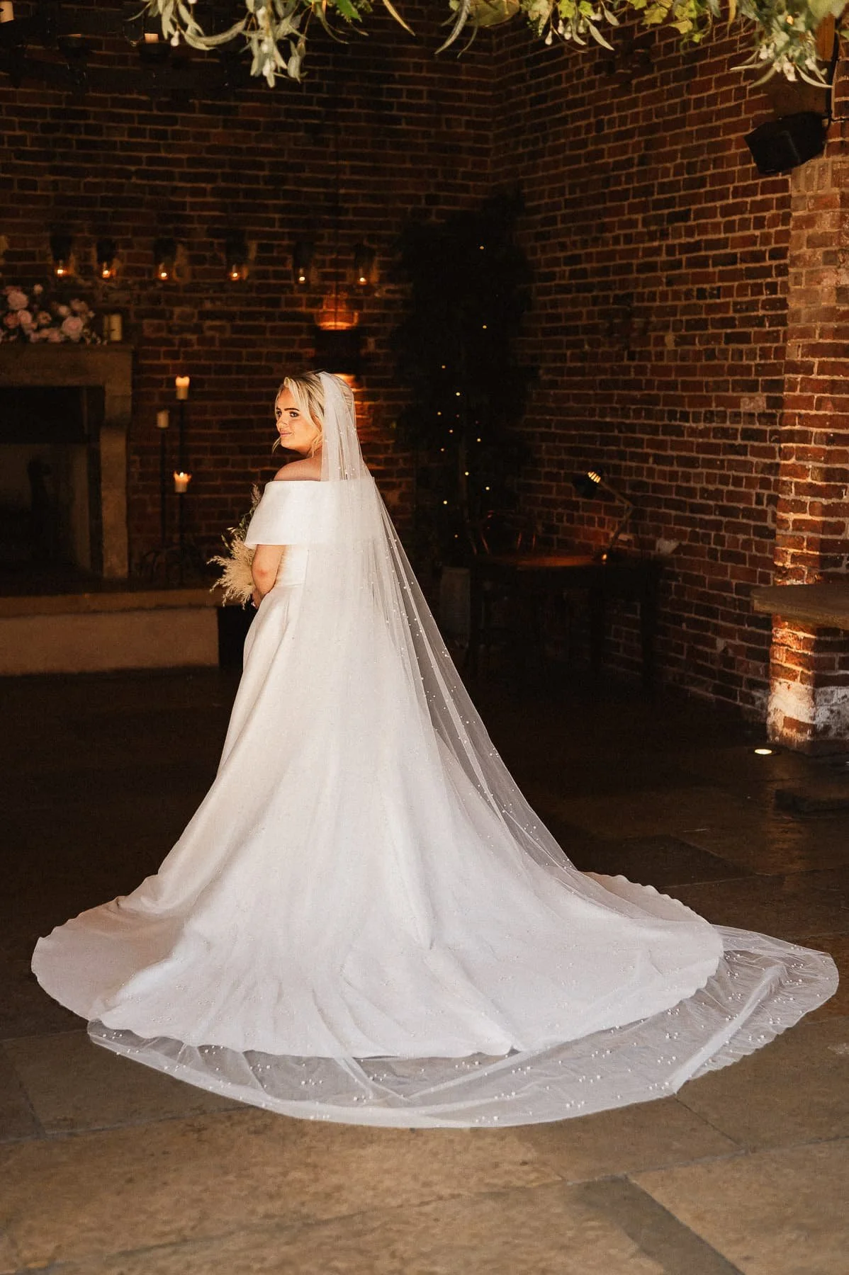 Hazel-Gap-Barn-Wedding-028.jpg