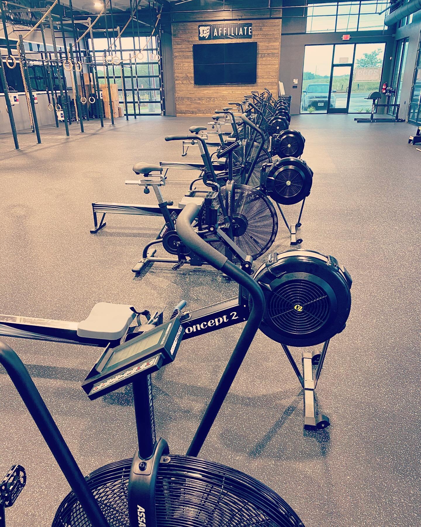 What&rsquo;s your first thoughts when you walk in the gym and see this? #crossfit #crossfittough #mayhemathlete #mayhemaffiliate #assaultbike #concept2rower