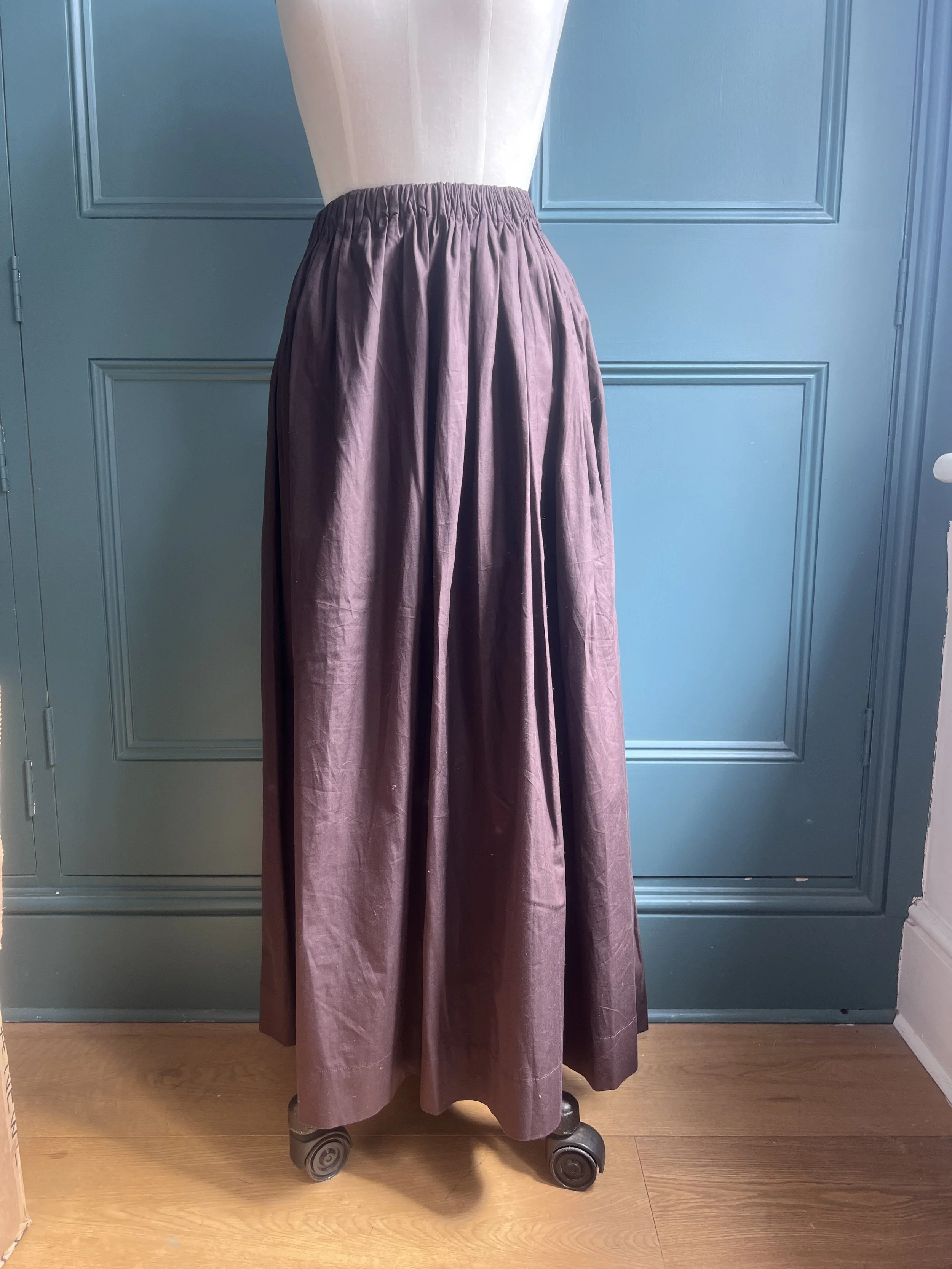 Elwin Skirt Size S/M
