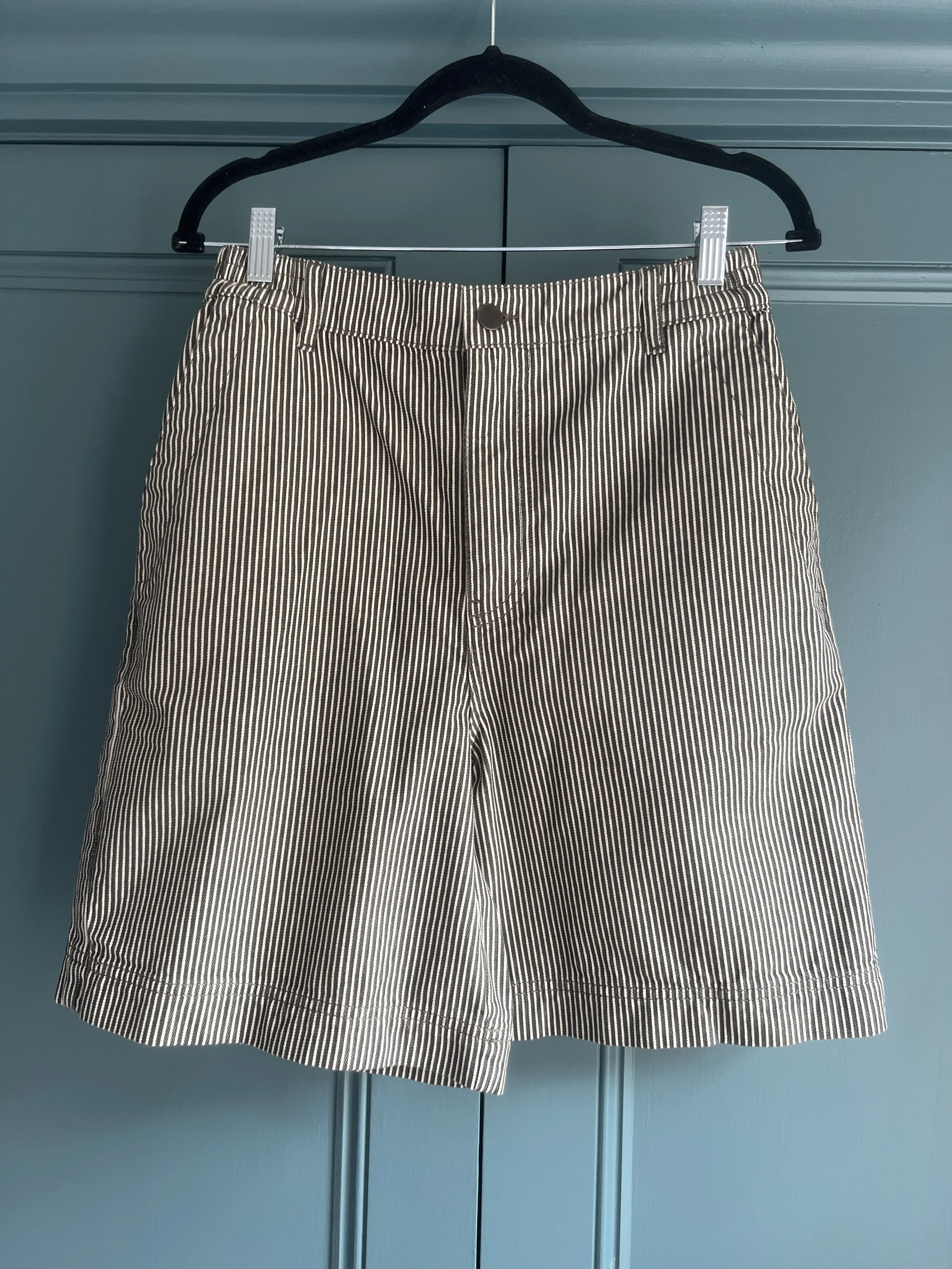 Beyond Nine Shorts Size 8/10
