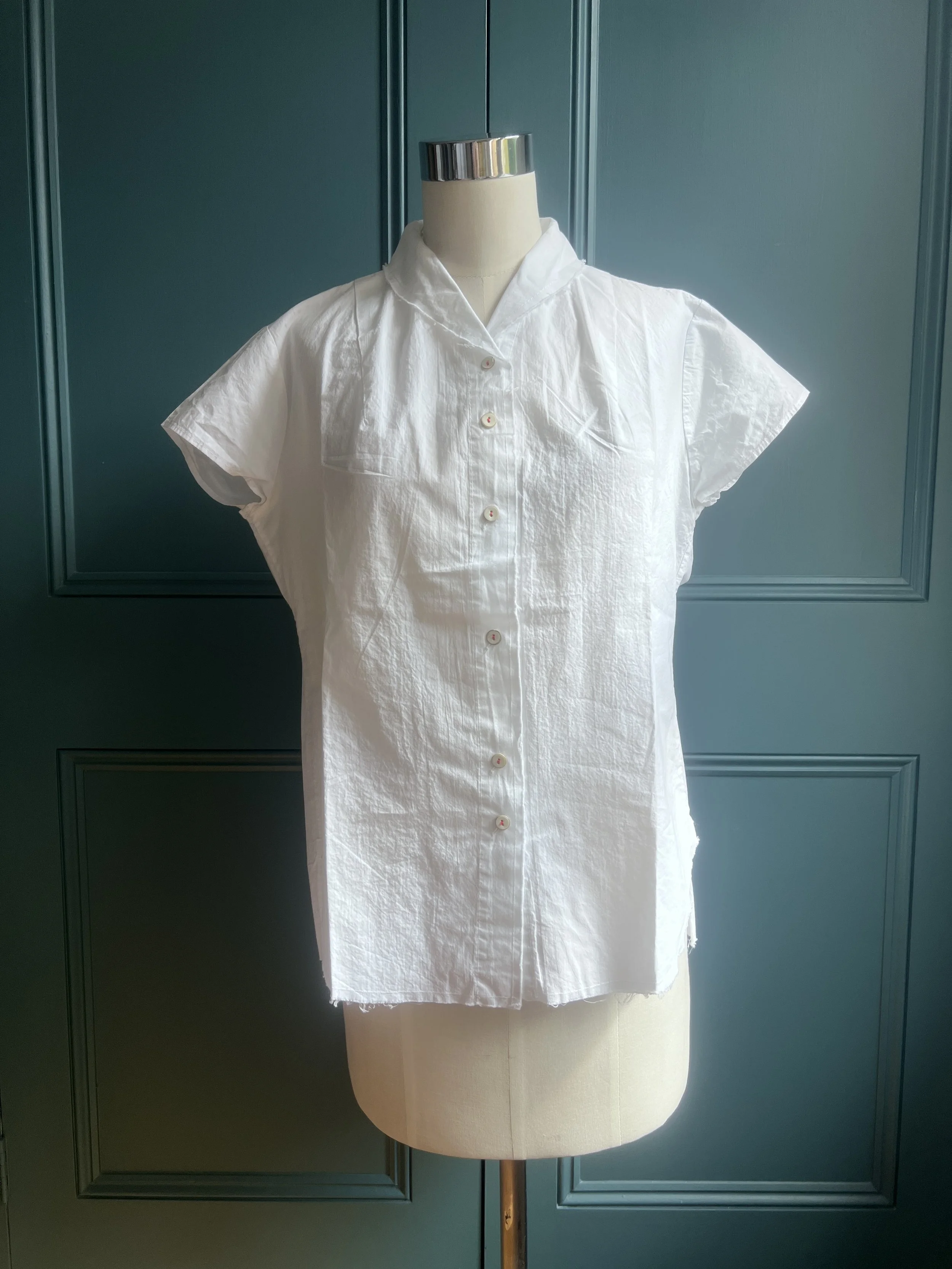 Hannoh Wessel Shirt Size 8/10