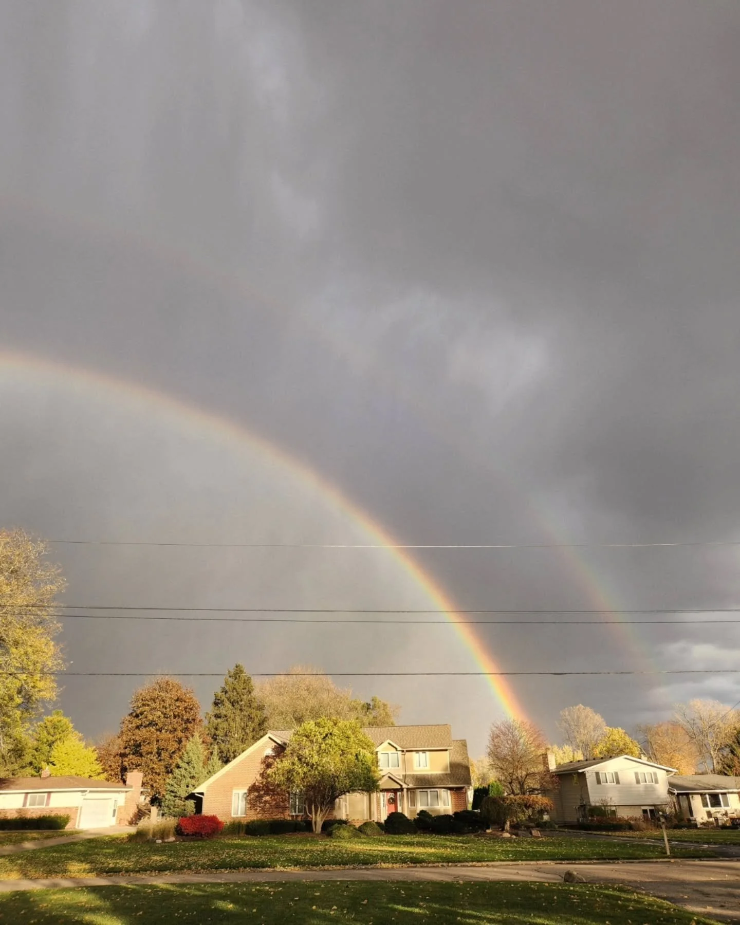 you can still hope, even in the heartbreak 🌈✨️

#hopeinthewaiting #faithoverfear #beautyinthebroken