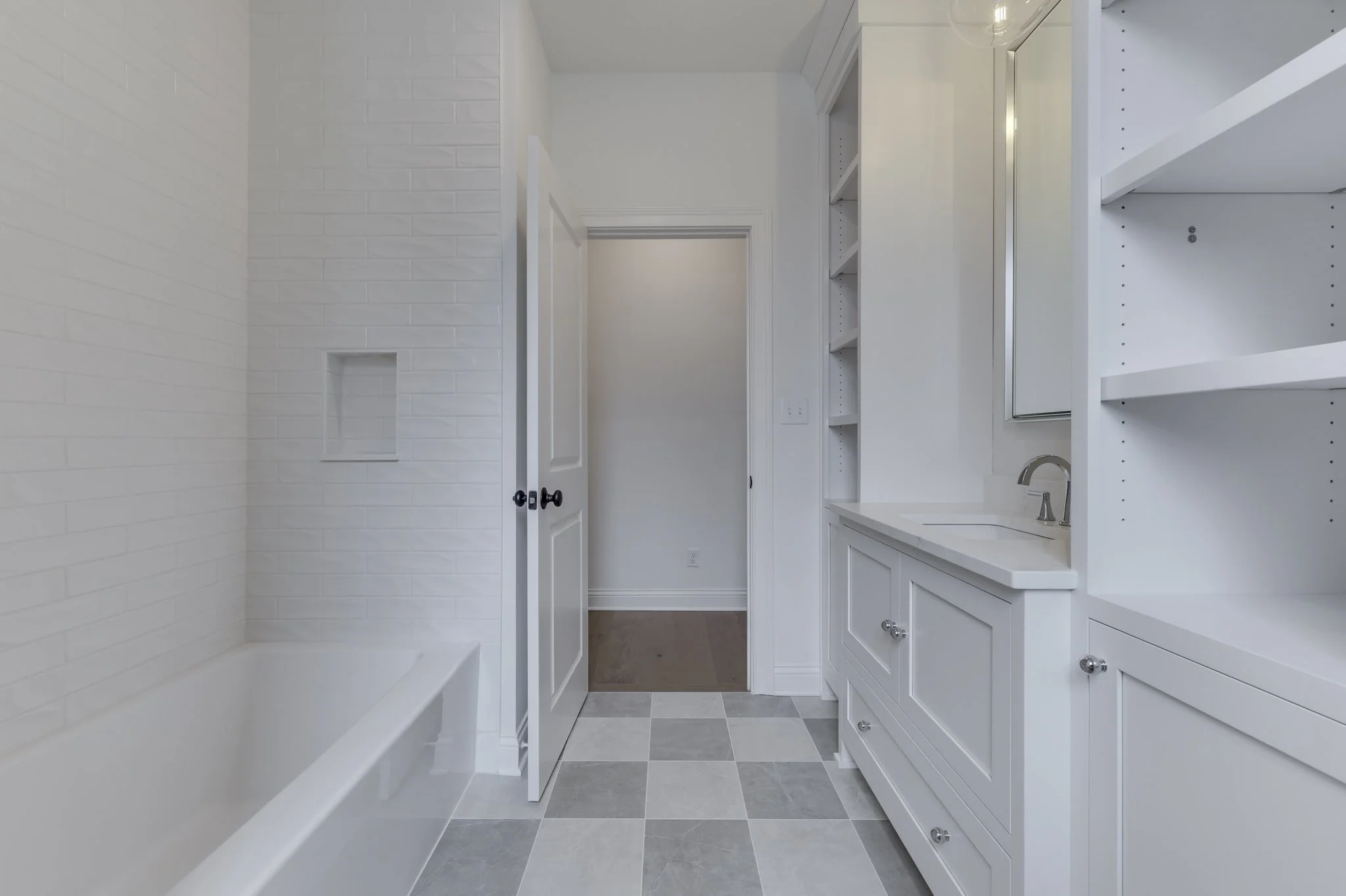 3733 Cherwell Dr-66.jpg