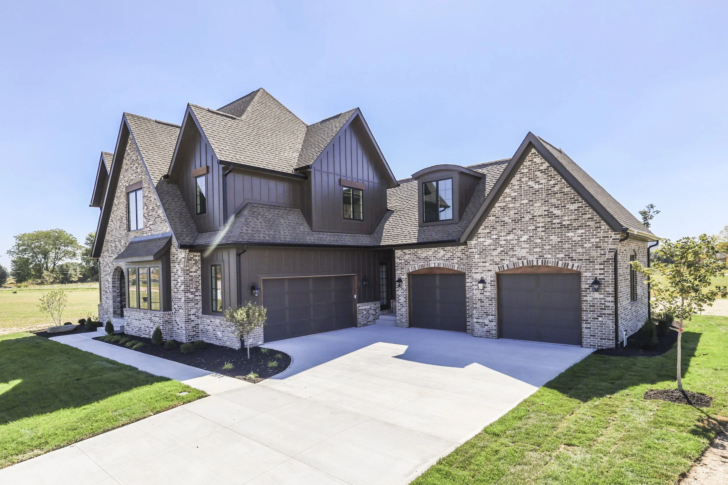 4288 Aurelius Dr-4.jpg
