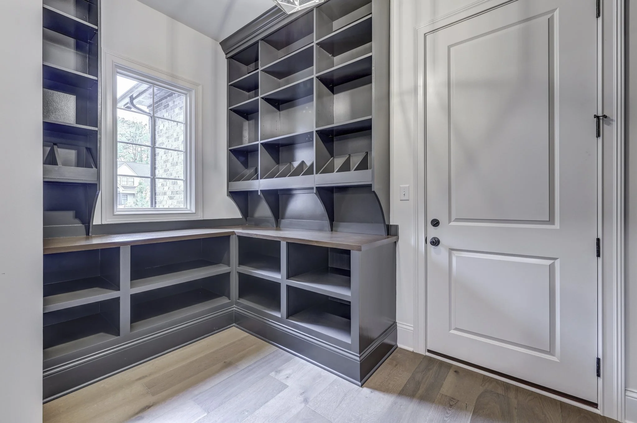 3733 Cherwell Dr-33.jpg
