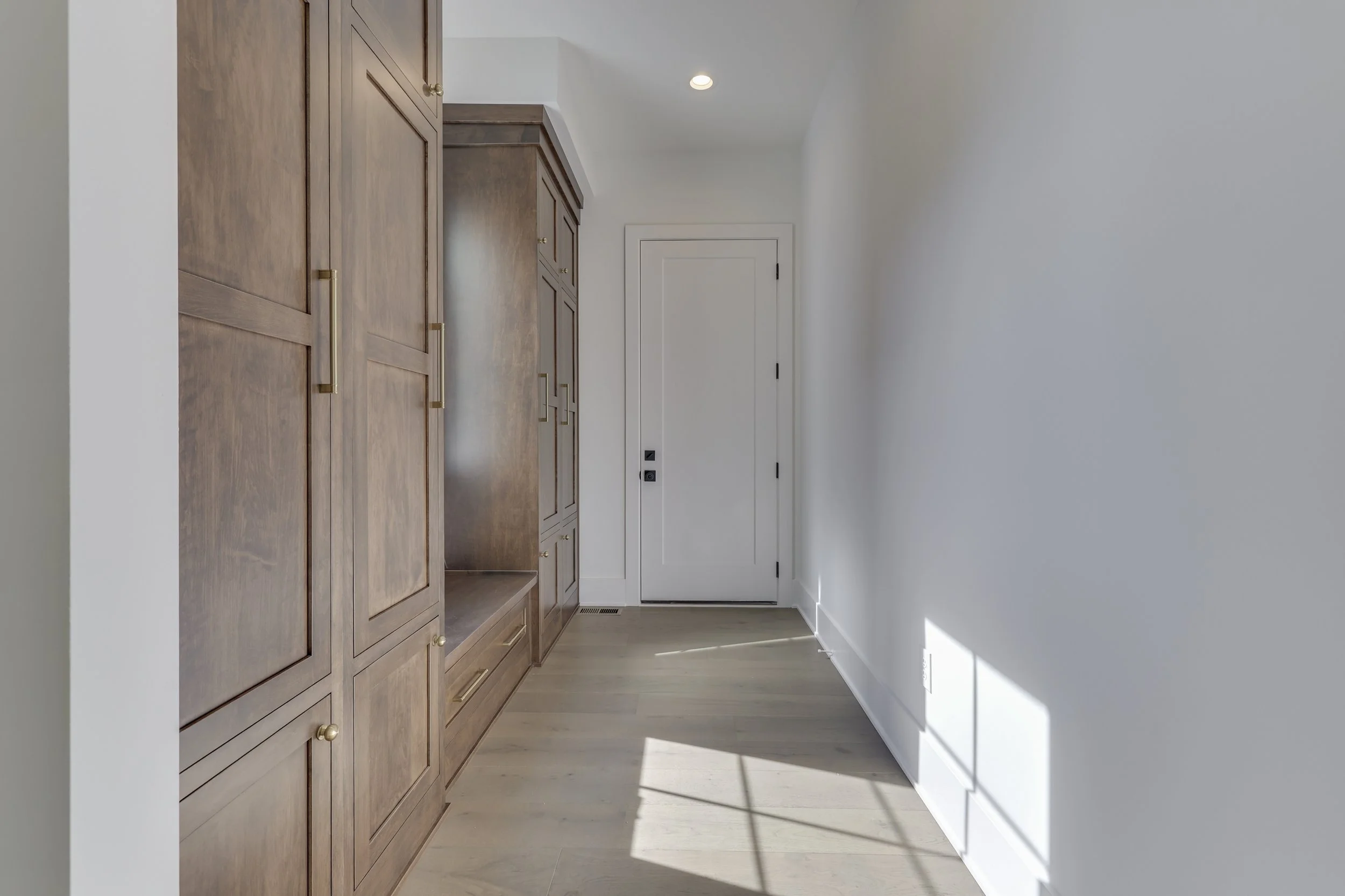 10880 Dartmoor Ct-38.jpg