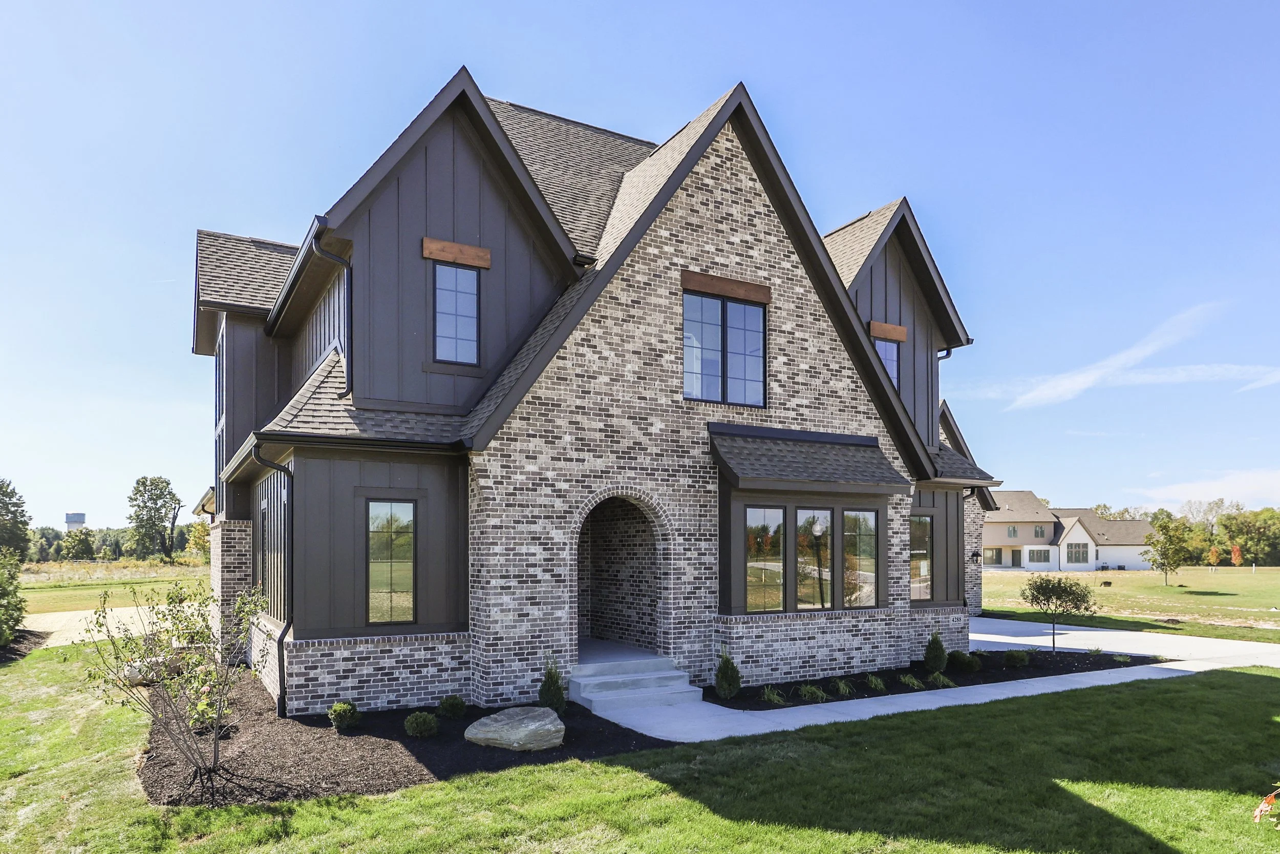 4288 Aurelius Dr-5.jpg