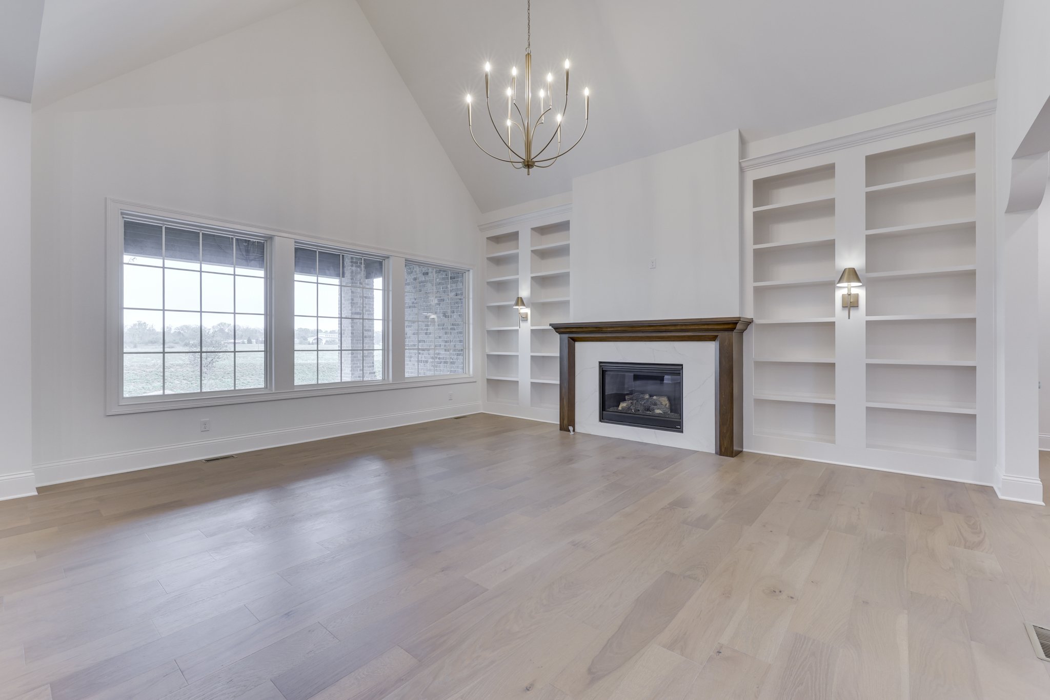 3733 Cherwell Dr-14.jpg