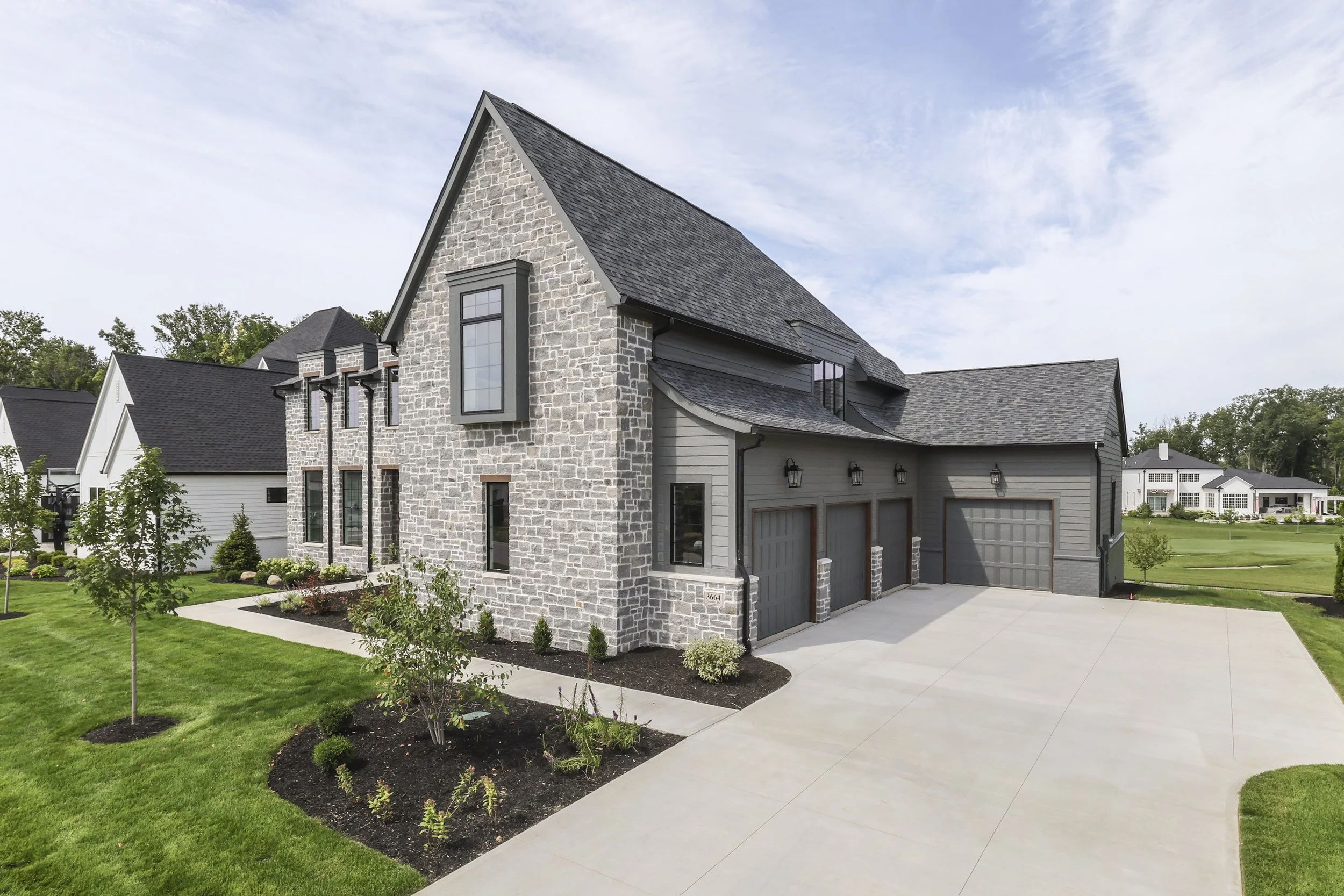 3664 Cherwell Dr-3.jpg