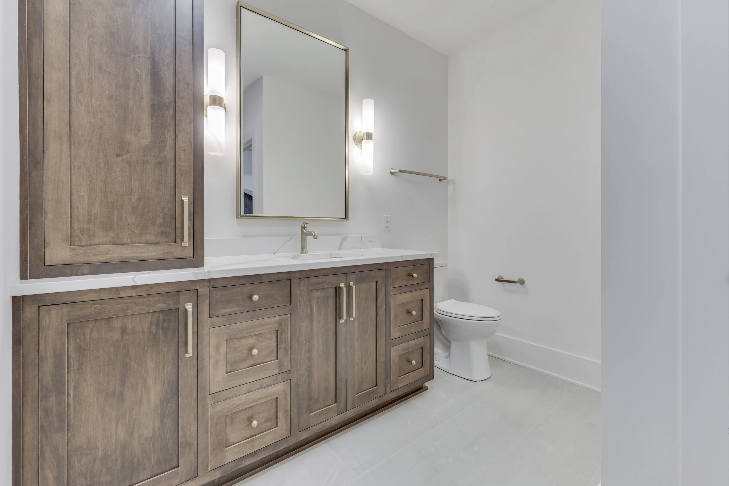 10880 Dartmoor Ct-78.jpg